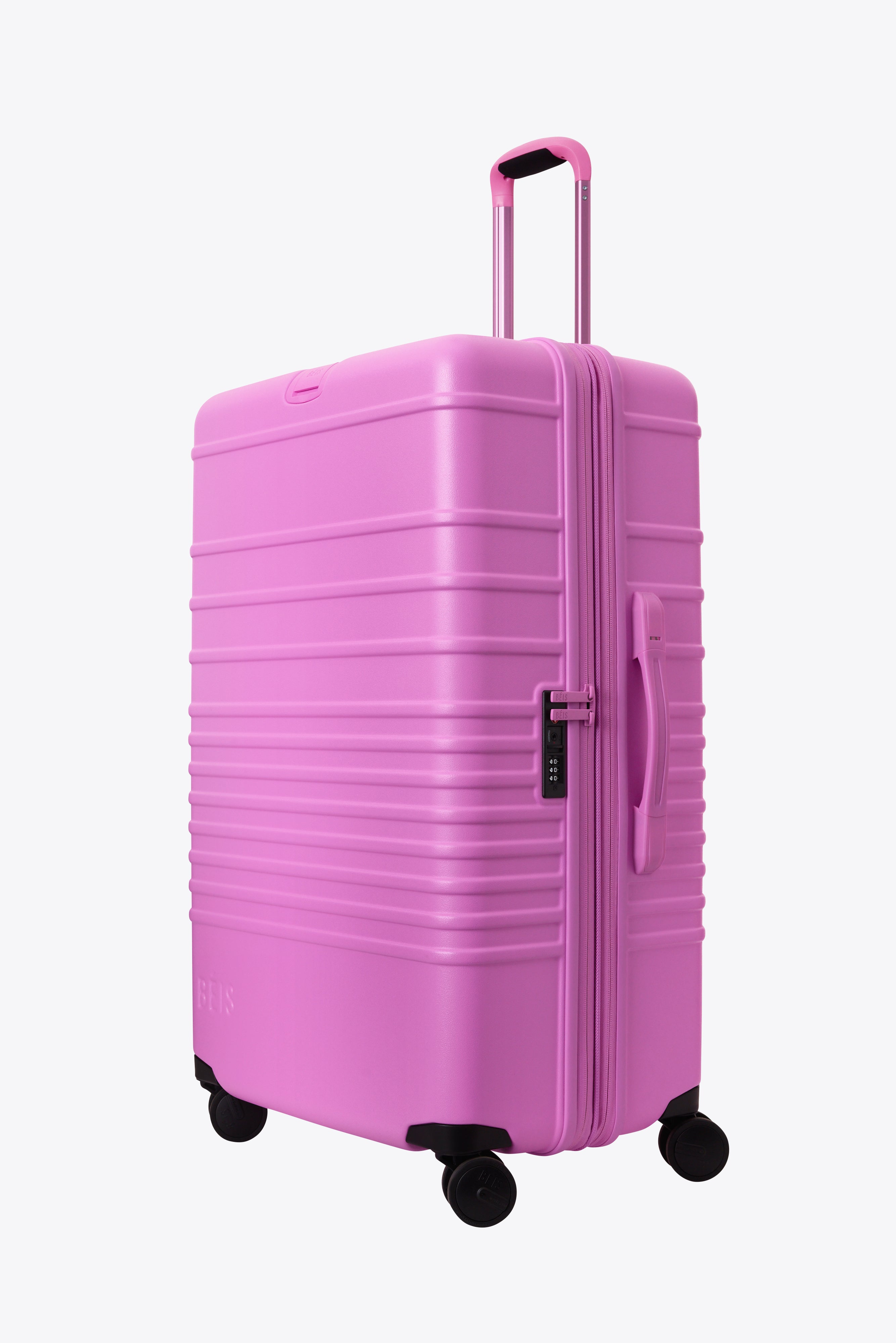 Large Berry Check-In Roller Luggage - Spacious & Durable Suitcase for Air Travel, Business Trips & Vacations