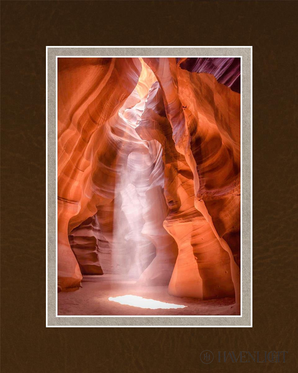 Antelope Canyon Cathedral - Stunning Natural Sandstone Formation in Arizona | Perfect for Photography, Hiking & Nature Exploration