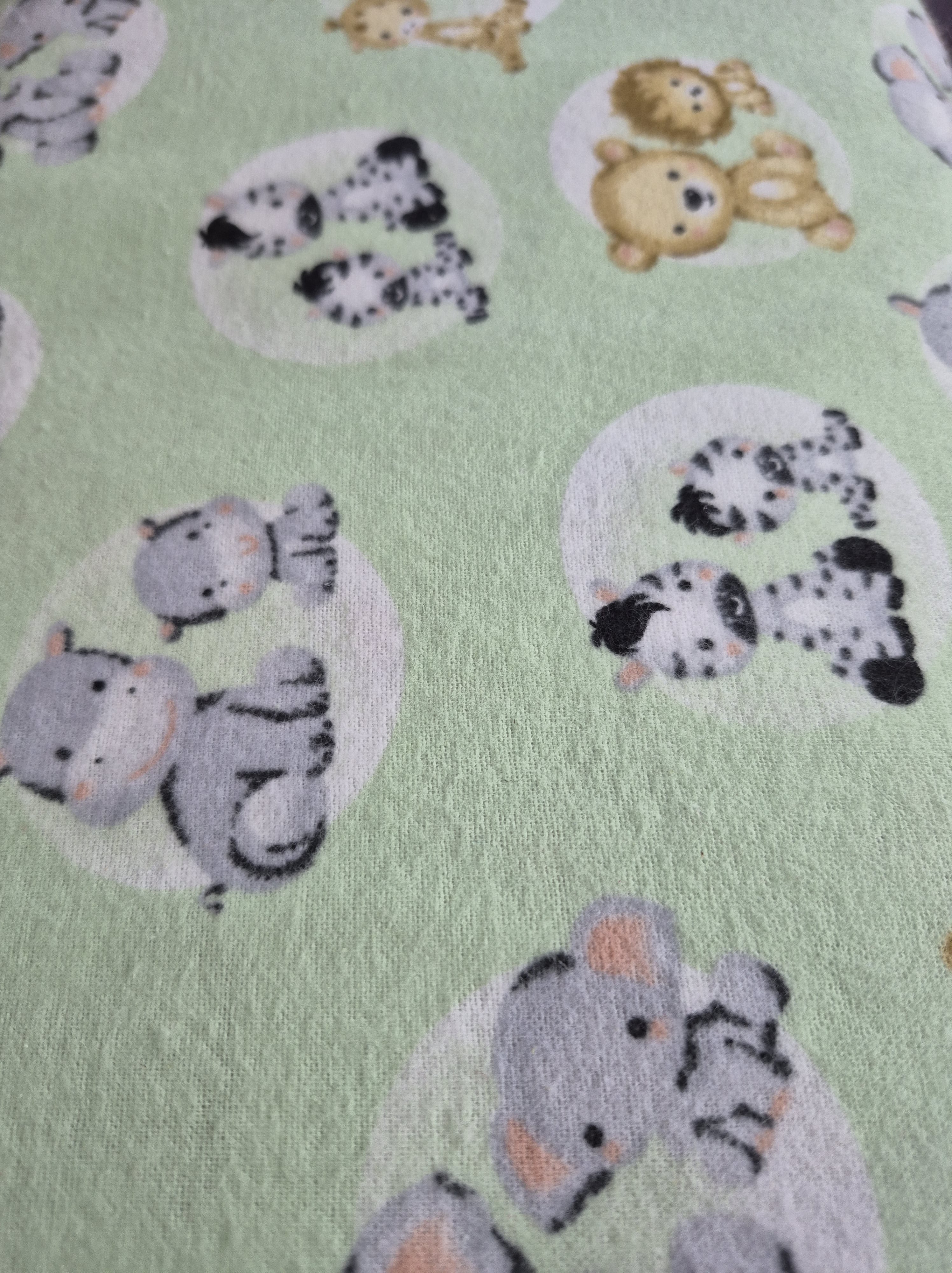 Soft Sheep Wool Baby Play Mat - Organic & Hypoallergenic for Newborns & Toddlers - Perfect for Nursery, Playtime & Floor Activities