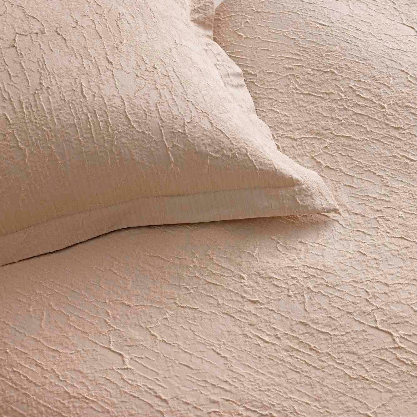 Allure Duvet Cover Set - Queen Size Luxury Bedding with Pillowcases - Perfect for Master Bedroom & Guest Room Decor
