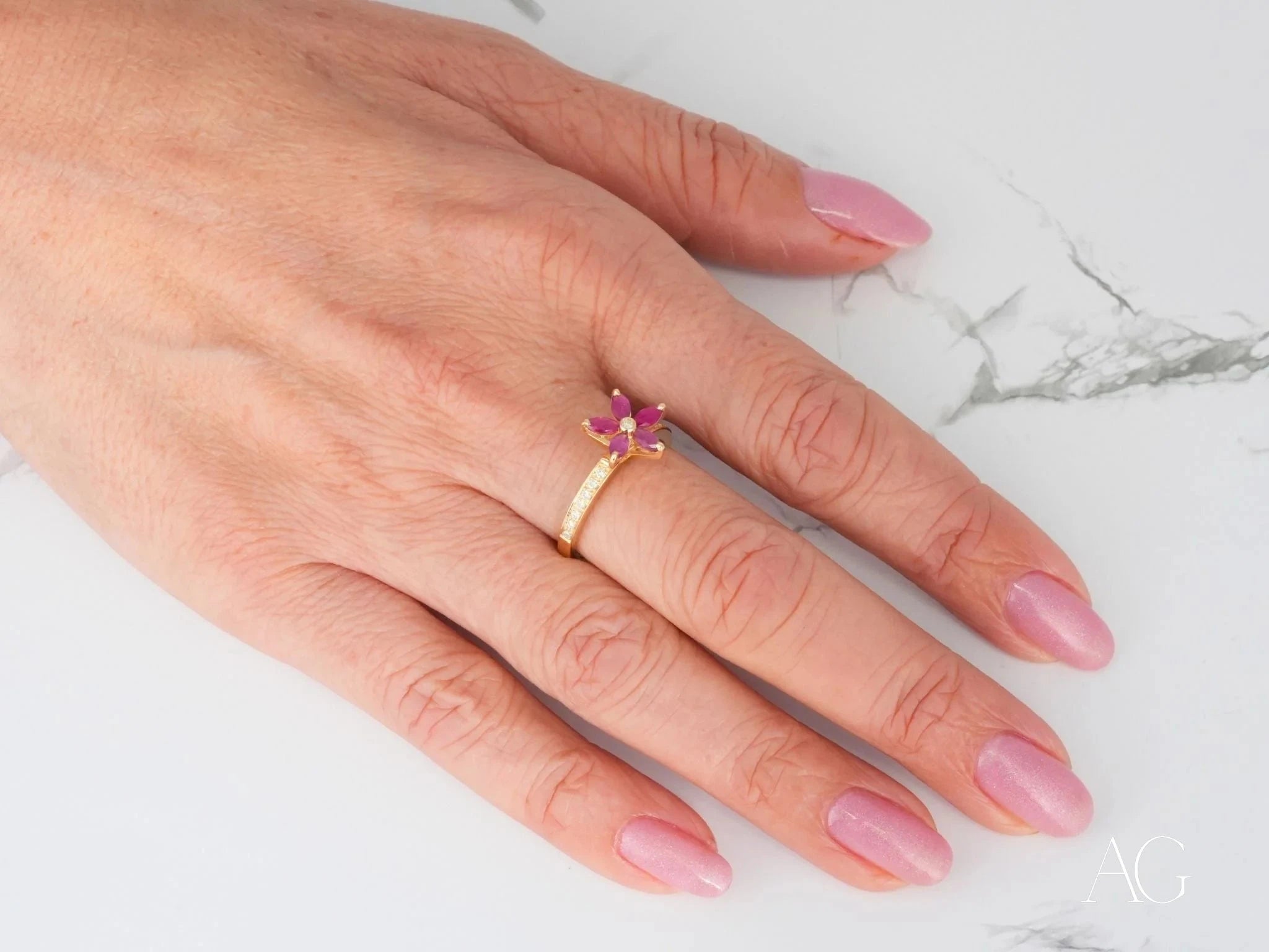 18k Gold Ruby Flower & Diamond Ring for Women - Elegant Floral Jewelry Gift for Anniversary, Engagement, Wedding & Special Occasions