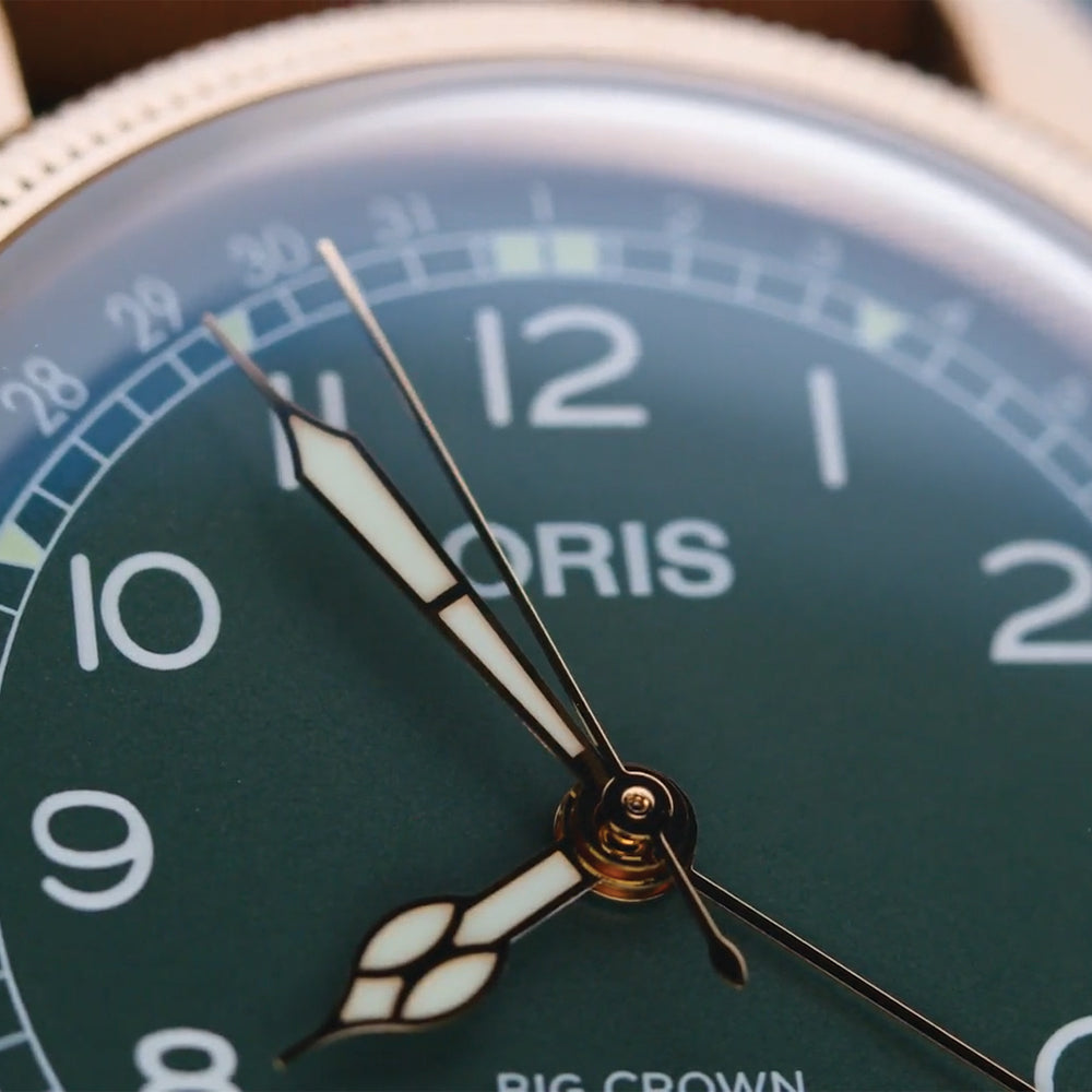 Big Crown Pointer Date 80th Anniversary Edition 40mm Green Leather Strap Watch - Perfect for Dress, Business & Special Occasions