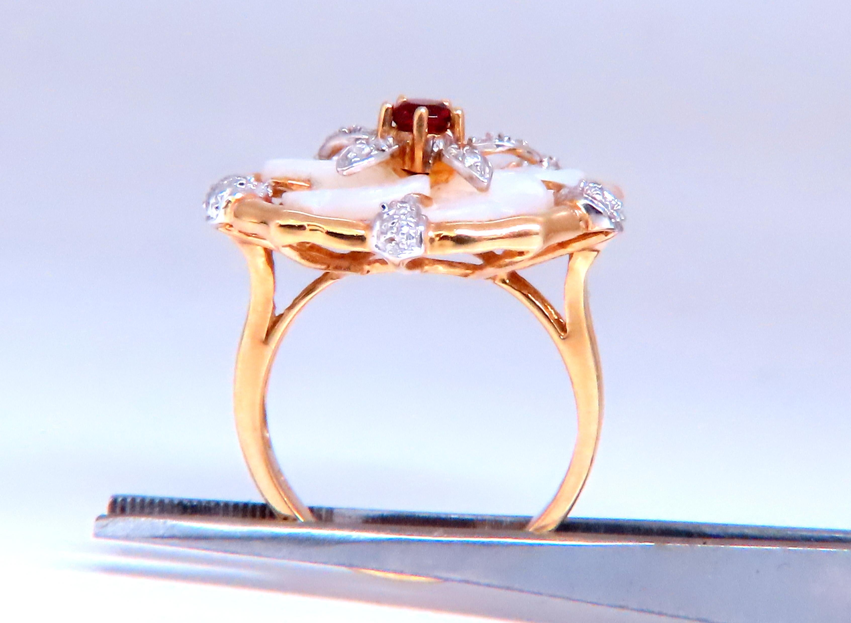 Natural Garnet & Mother of Pearl Ring - 18K Gold Jewelry for Women, Elegant Statement Ring for Wedding, Anniversary & Special Occasions (Ref 12301)