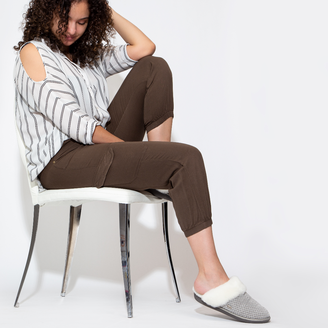 Alexa Women's Fuzzy House Slippers - Soft Indoor/Outdoor Comfort Shoes for Women, Grey - Perfect for Home, Lounge & Quick Errands