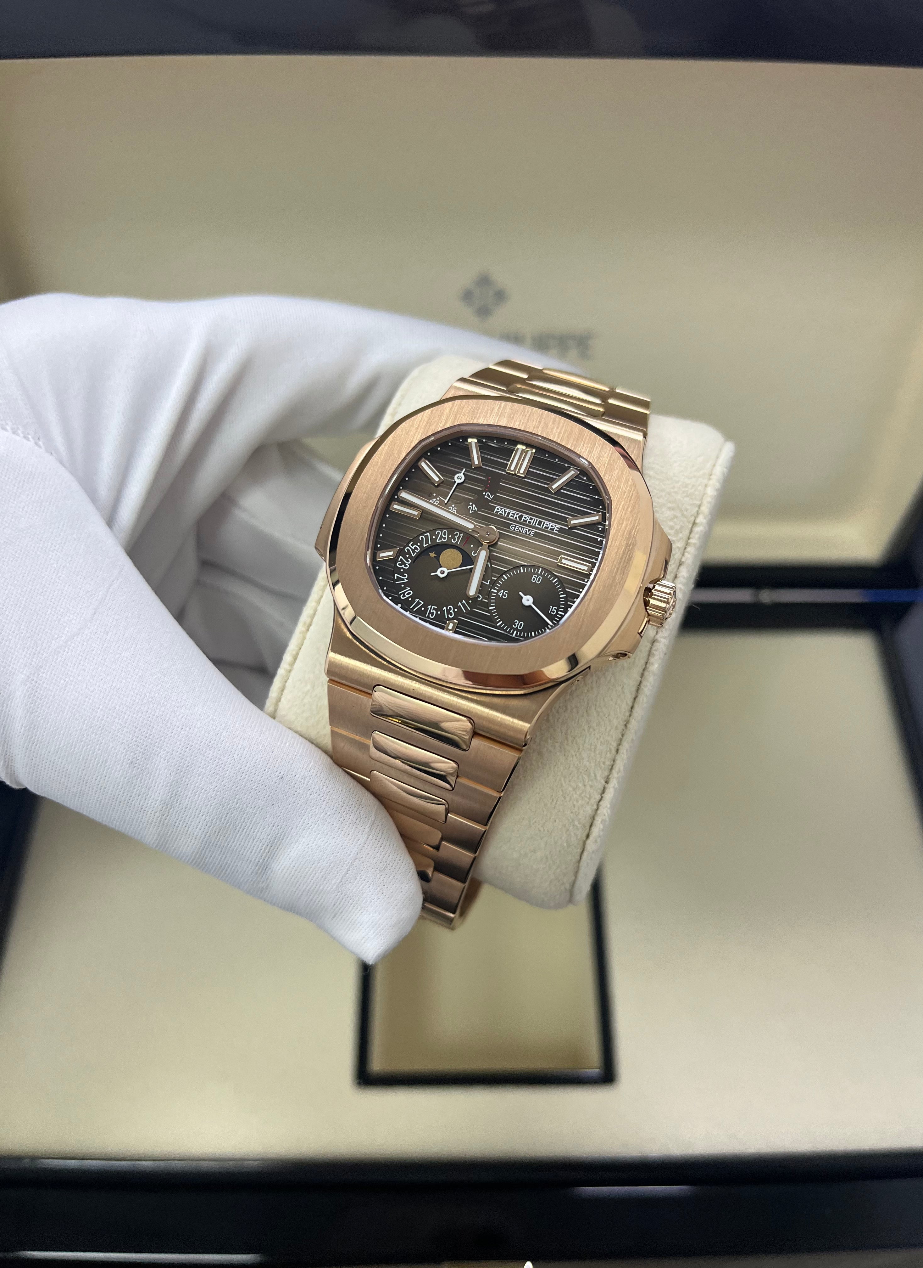 Patek Philippe Nautilus 5712/1R-001 Moon Phase Watch - 40mm Rose Gold Case with Brown Black Dial - Luxury Swiss Automatic Watch for Men - Perfect for Business, Gala Events & Collectors