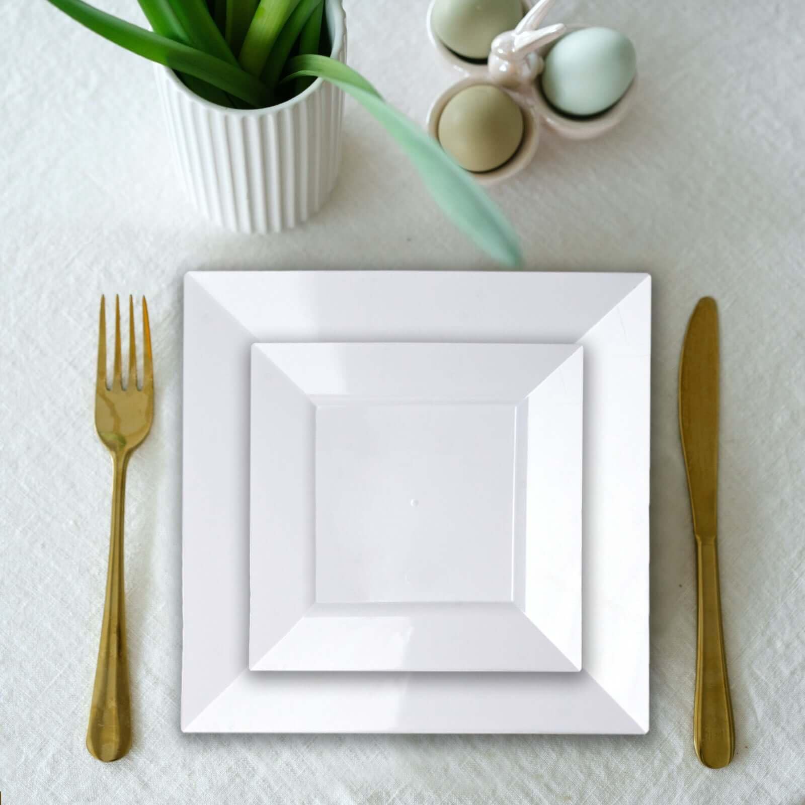 Efavormart 10 Pack - 6 Inch White Disposable Plastic Square Salad Dessert Plates for Wedding, Birthday Party, Reception, Buffet, Catering, Restaurant & Upscale Events - Perfect for Desserts, Appetizers, Snacks & Party Serving
