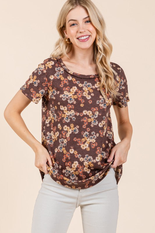BOMBOM Women's Lightweight Floral Print Round Neck Short Sleeve Casual T-Shirt - Perfect for Summer Outfits, Beach Wear & Everyday Comfort