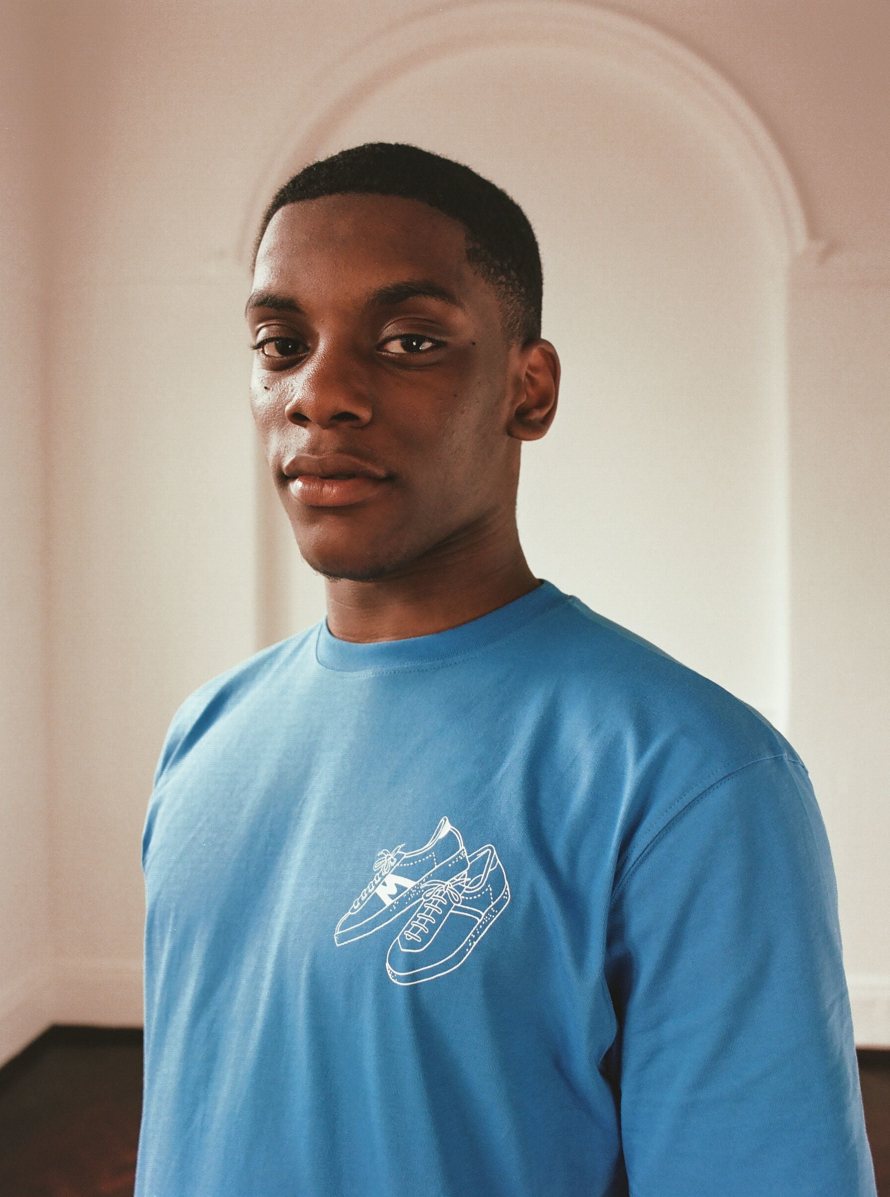 TRAMPAS Sneakers & T-Shirt Combo - Stylish Blue Casual Outfit for Men | Perfect for Streetwear, Gym, and Everyday Fashion