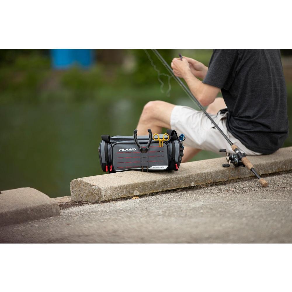 Plano Weekend Series Tackle Box - Waterproof Fishing Gear Storage Case for Lures, Hooks & Accessories - Perfect for Freshwater & Saltwater Fishing Trips