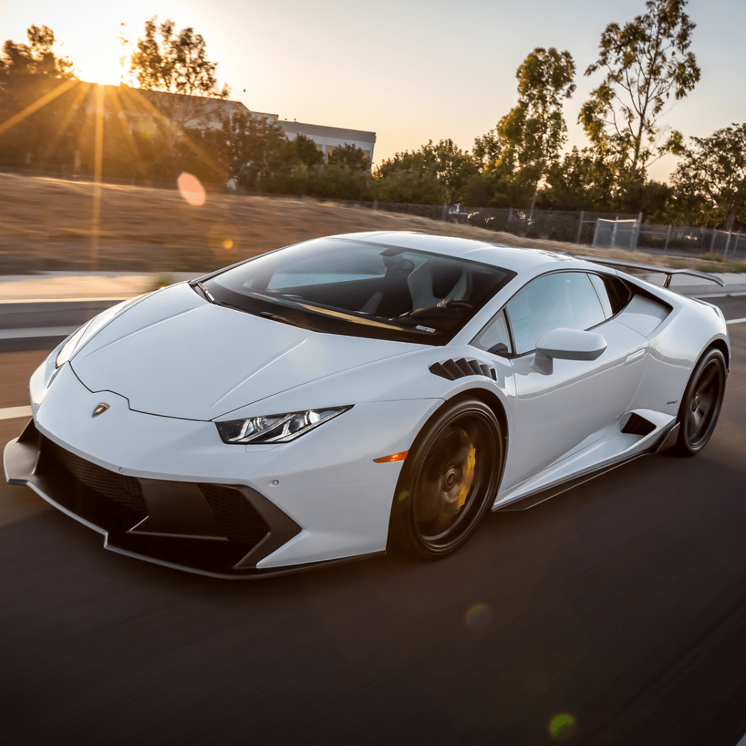 Lamborghini Huracan Novara Edition Aero Front Fenders with Integrated Vents & Splash Guards - 2x2 Gloss Carbon Fiber - High-Performance Upgrade for Track & Street Racing