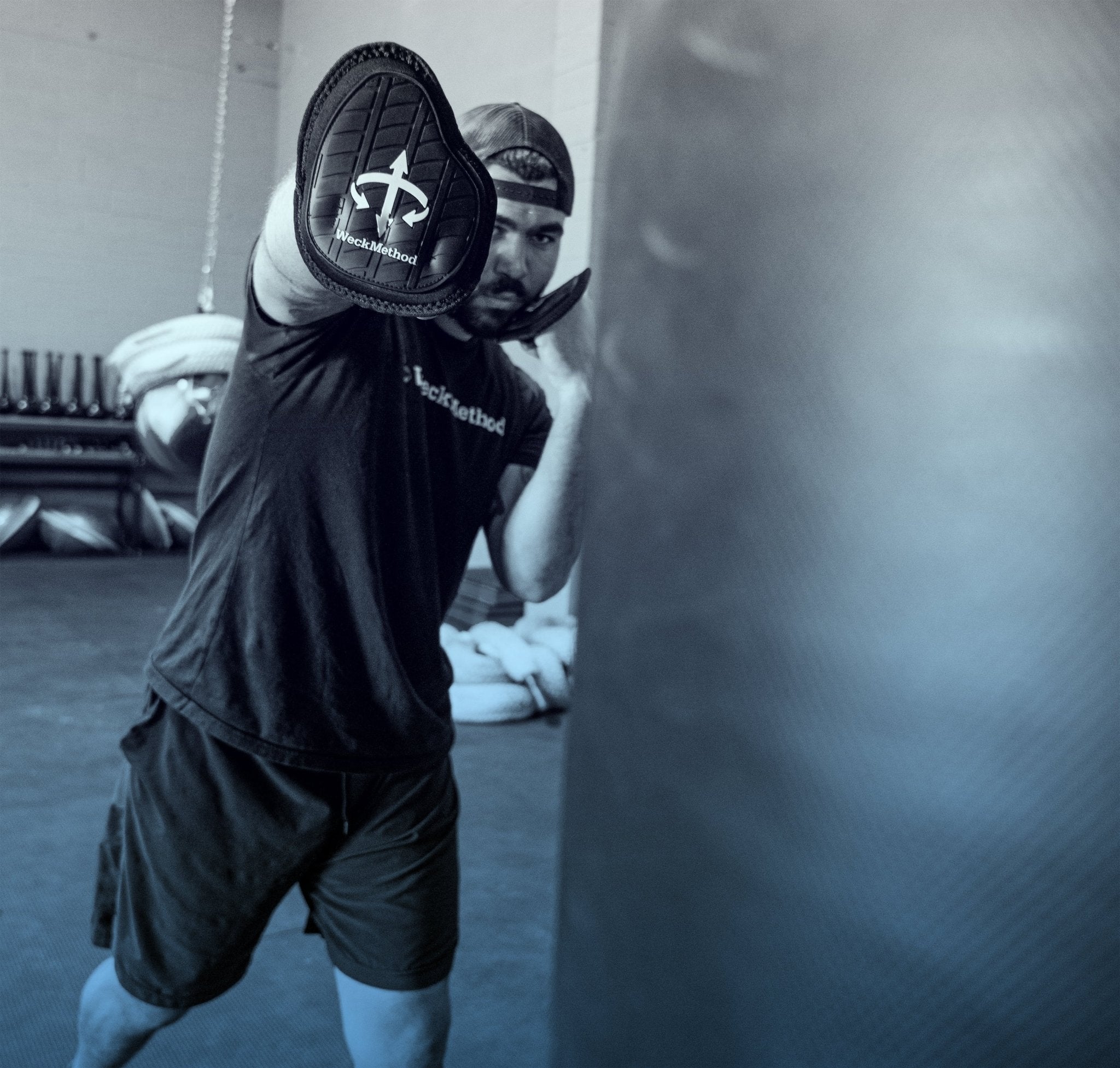WM Punch Pads - Heavy Duty Punching Bag Hand Pads for Boxing, MMA & Martial Arts Training - Perfect for Gym, Home Workouts & Professional Fighters