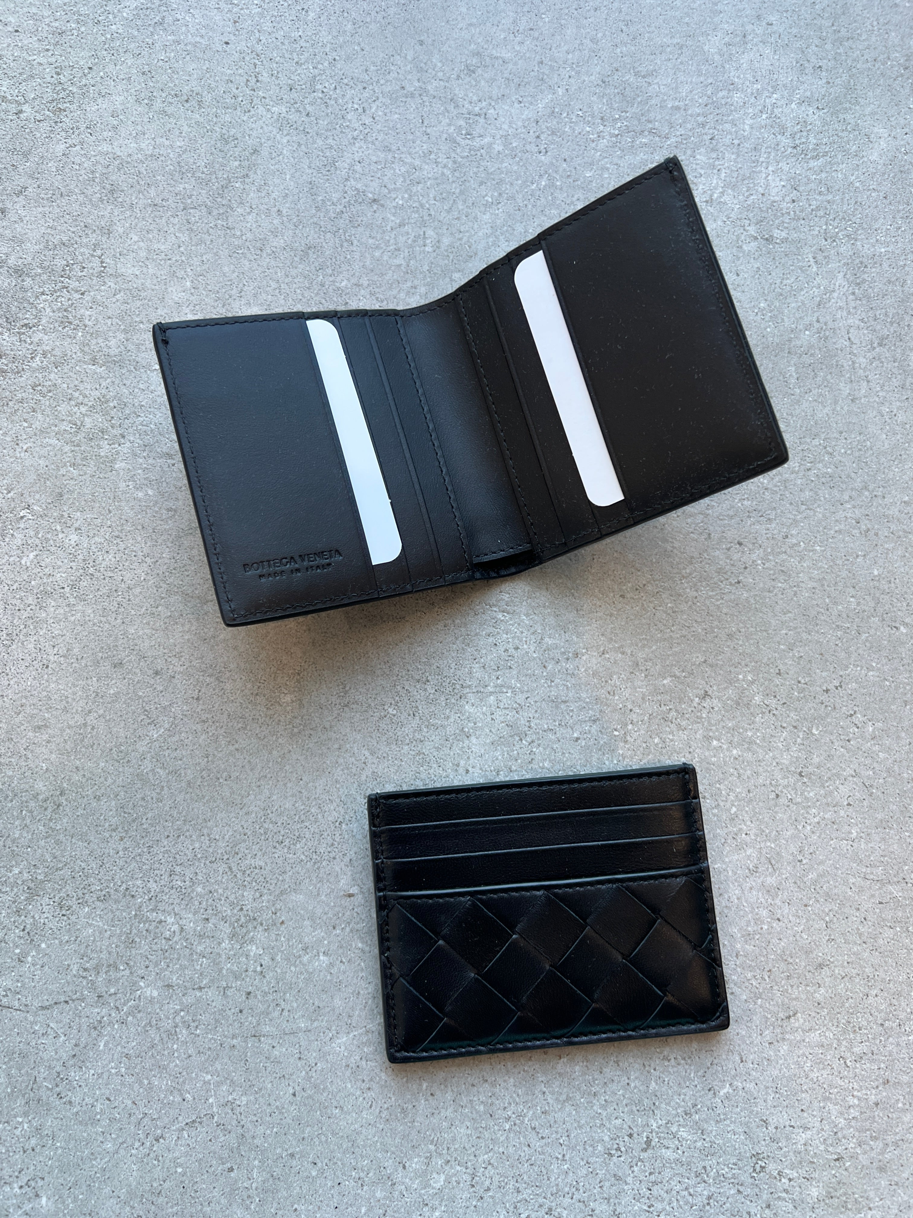 Premium Piccolo Flap Card Holder - Slim RFID Blocking Wallet for Credit Cards & ID (Space Gray) - Perfect for Travel, Business & Everyday Use