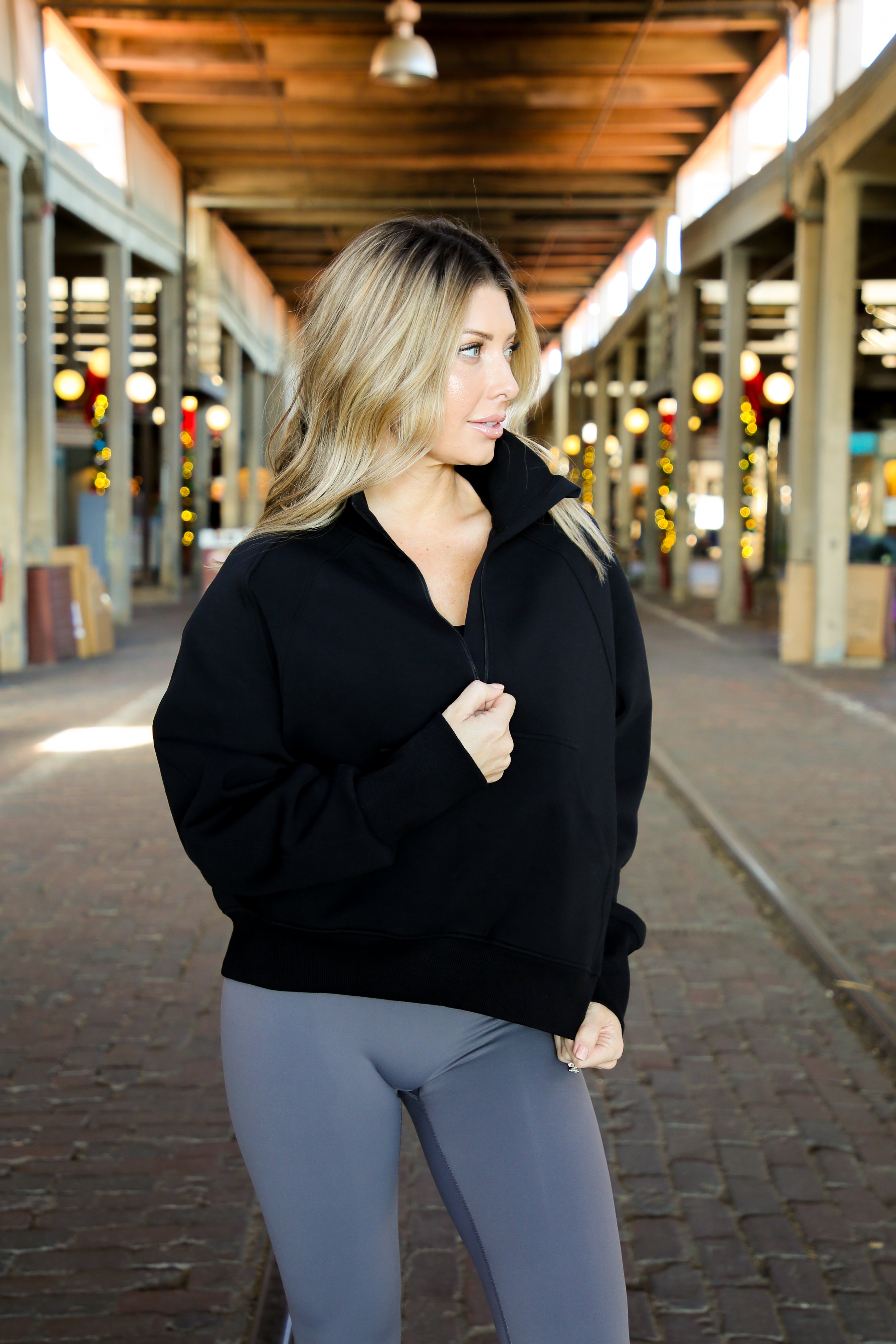1/4 Zip Pullover for Men & Women - Lightweight Fleece Jacket, Black - Perfect for Running, Hiking & Outdoor Activities