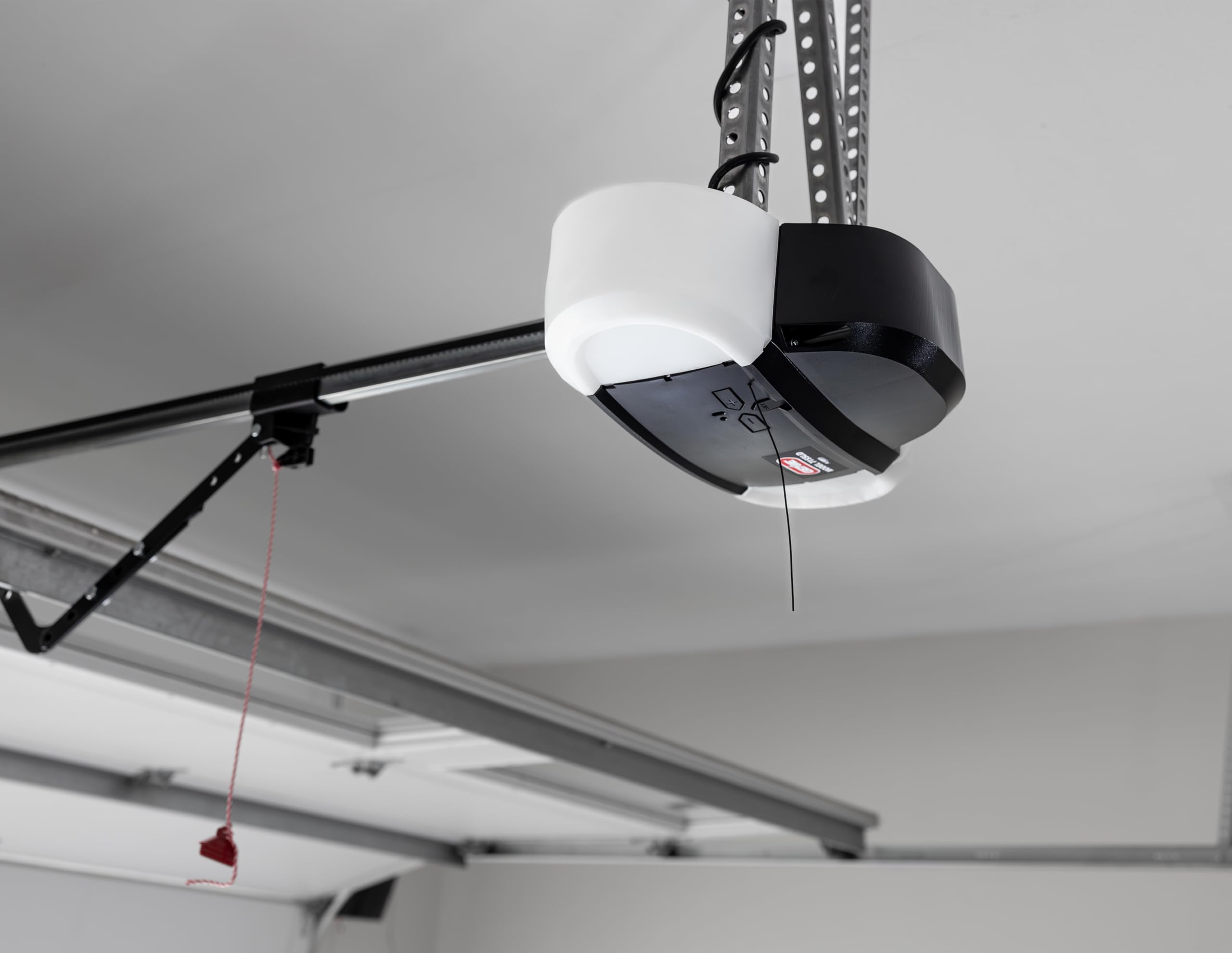 Genie StealthDrive 7155 Smart Garage Door Opener with Belt Drive & Smartphone Control - Quiet, Reliable & Secure - Perfect for Smart Homes & Family Safety