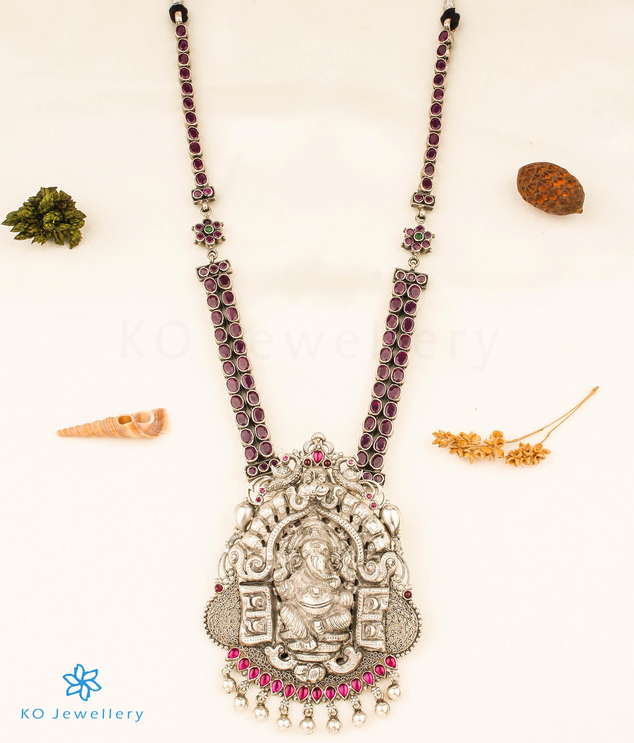 Silver Ganesha Kempu Necklace for Women - Handmade Indian God Ganesh Pendant Jewelry - Perfect for Festivals, Weddings & Spiritual Occasions