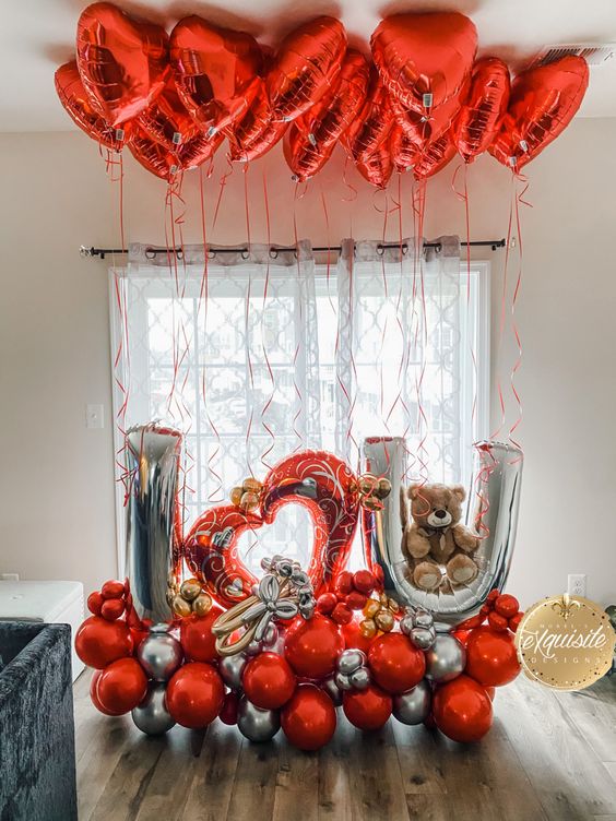 Valentine's Day Teddy Bear Gift - Cute 'I Love You Beary Much' Plush Toy for Couples, Anniversaries & Romantic Occasions