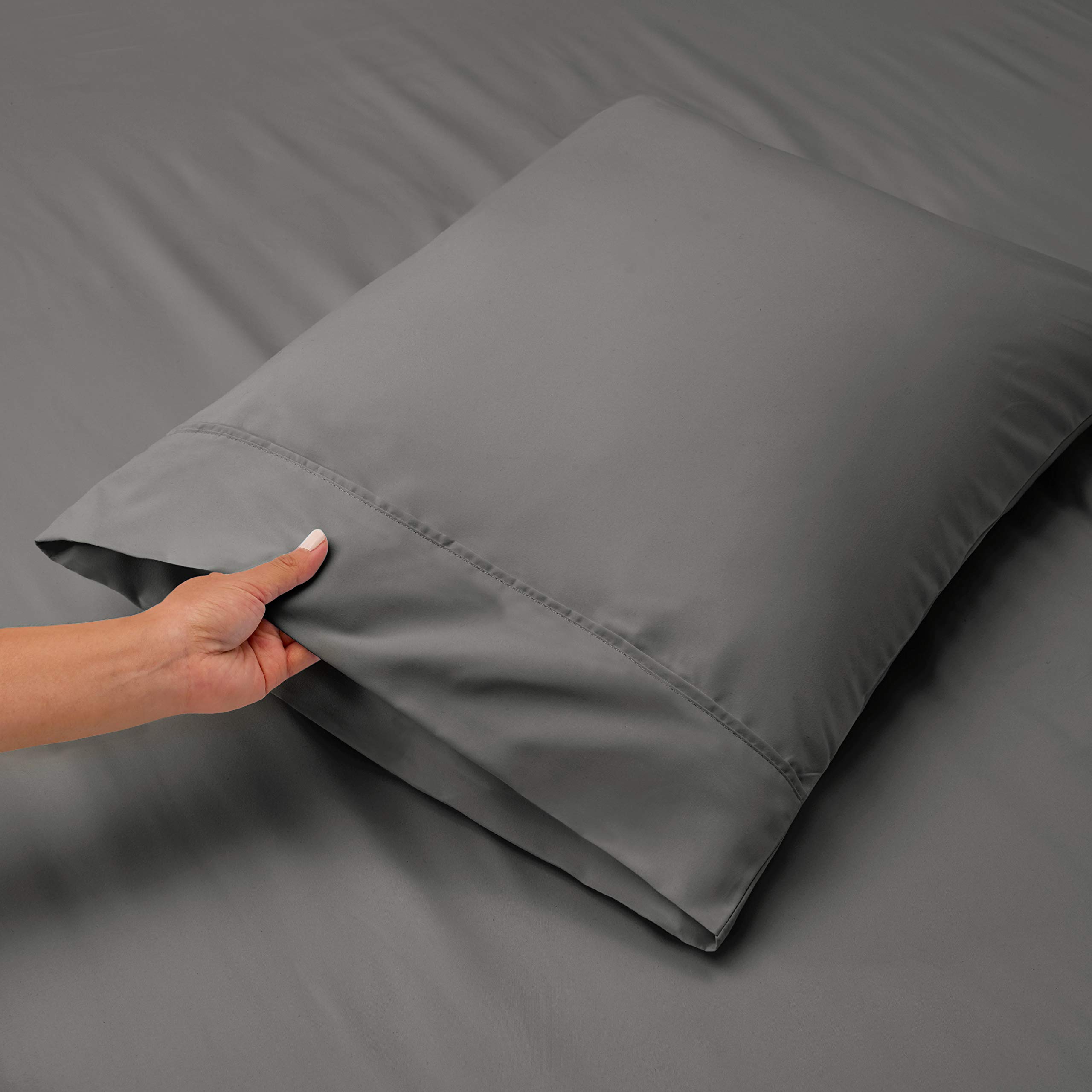 Premium 600 Thread Count Twin XL Sheet Set - 4 Piece 100% Long Staple Cotton Sateen Bedding | Fade Resistant Dark Grey Sheets with Deep Pockets (Fits 12
