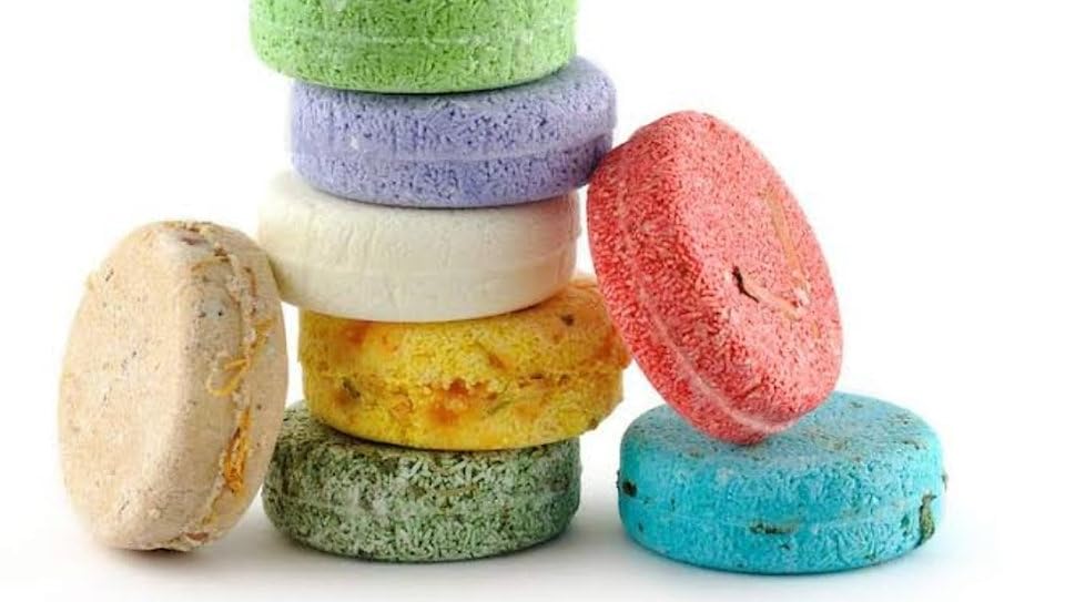 Organic Natural Hair Nourishing Solid Shampoo Bar with Polygonum Multiflorum - Sulfate-Free, Vegan & Eco-Friendly Shampoo Soap for Dry, Damaged Hair - Perfect for Travel, Gym & Zero-Waste Lifestyle