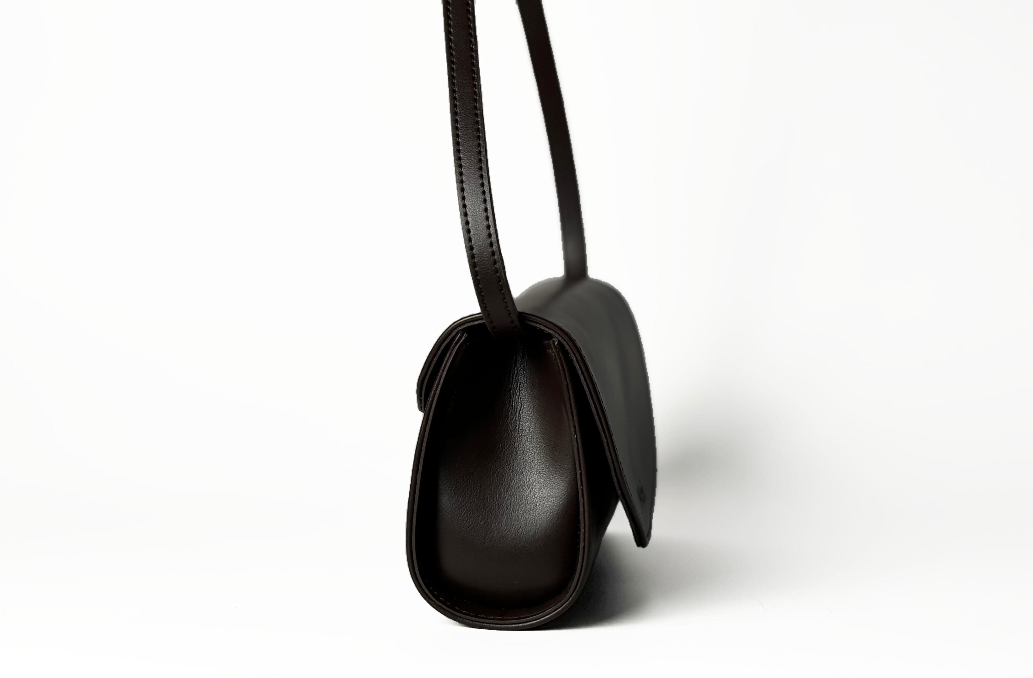 Marlee Apple Leather Vegan Crossbody Bag for Women | Eco-Friendly Purse | Fashionable Shoulder Bag for Everyday Use, Work, and Travel | Coco Beans