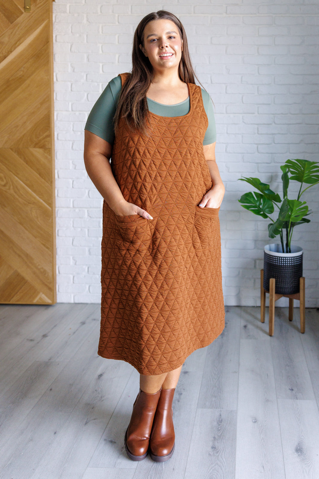 Free Falling Quilted Midi Dress for Women | Elegant Flowy Boho Style | Perfect for Date Night, Wedding Guest & Summer Vacations