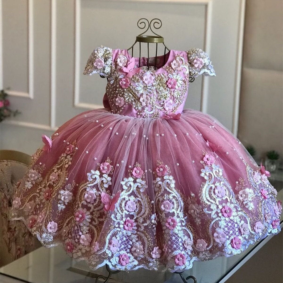 Beautiful Princess Costume for Kids - Elegant Dress-Up Outfit for Halloween, Birthday Parties & Dress-Up Play | Perfect for Role Play, Themed Events & Photo Shoots