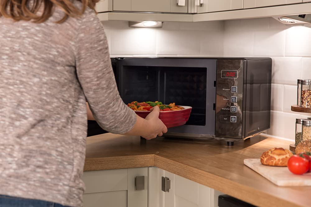 Russell Hobbs RHEM2301B 23L 800W Black Digital Microwave Oven with Flatbed Design - Energy Efficient (Class E) - Perfect for Small Kitchens, Dorms, and Office Break Rooms