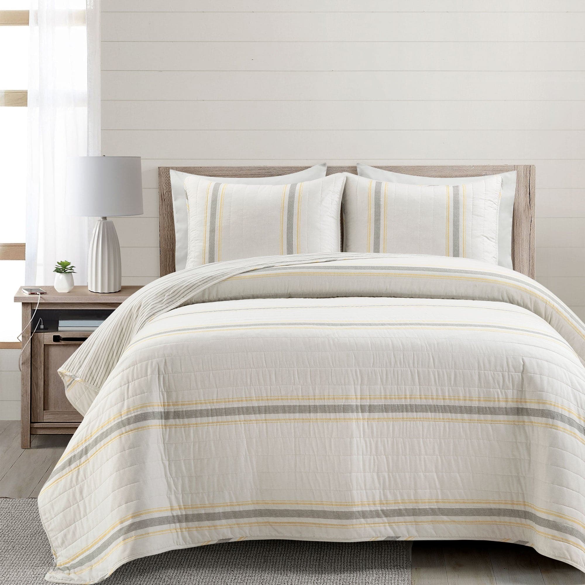 Farmhouse Stripe Reversible Cotton Quilt Set - King Size, Soft & Breathable Bedding for All Seasons - Perfect for Cozy Bedrooms, Guest Rooms & Vacation Homes