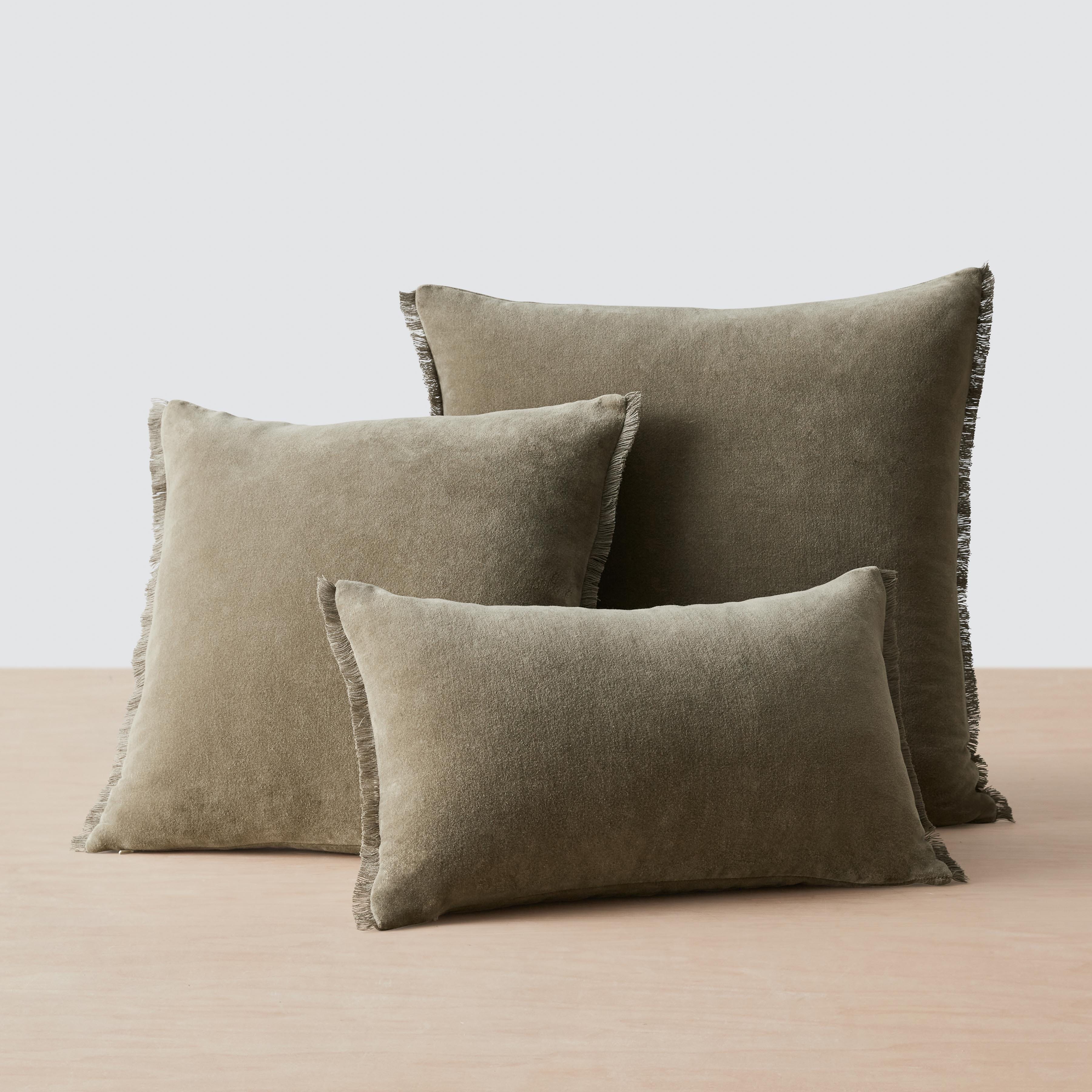 Luxury Velvet Throw Pillow Covers - Soft Decorative Cushion for Sofa, Bed & Home Decor - Elegant Living Room & Bedroom Accent - Set of 2 (18x18 Inches)