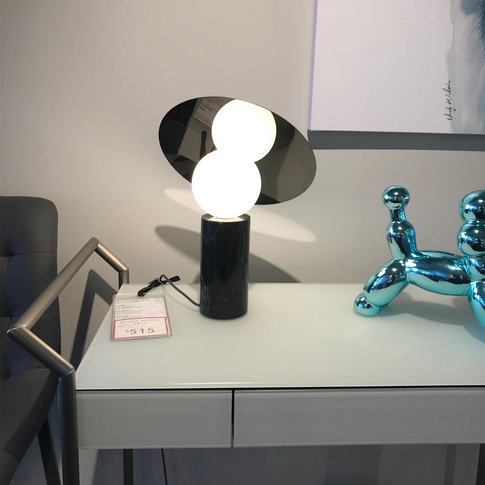 Modern Bola Disc Table Lamp - Minimalist LED Nightstand Light for Bedroom, Living Room & Office - Stylish Home Decor Lighting for Relaxation & Reading