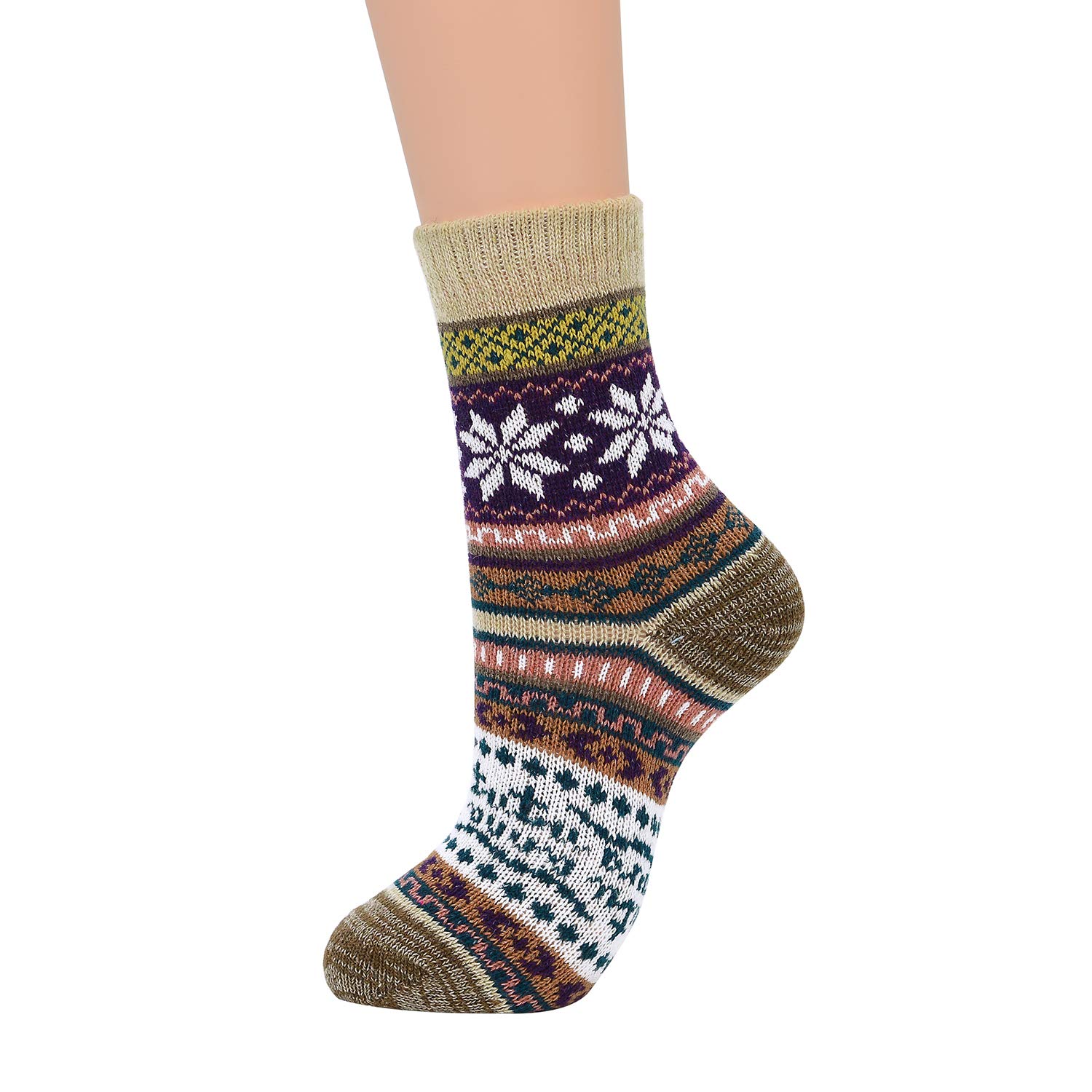 Zando Women's Christmas Wool Socks - Warm Thermal Thick Crew Socks for Winter & Hiking - Cozy Holiday Gift for Her, Perfect for Cold Weather & Outdoor Adventures