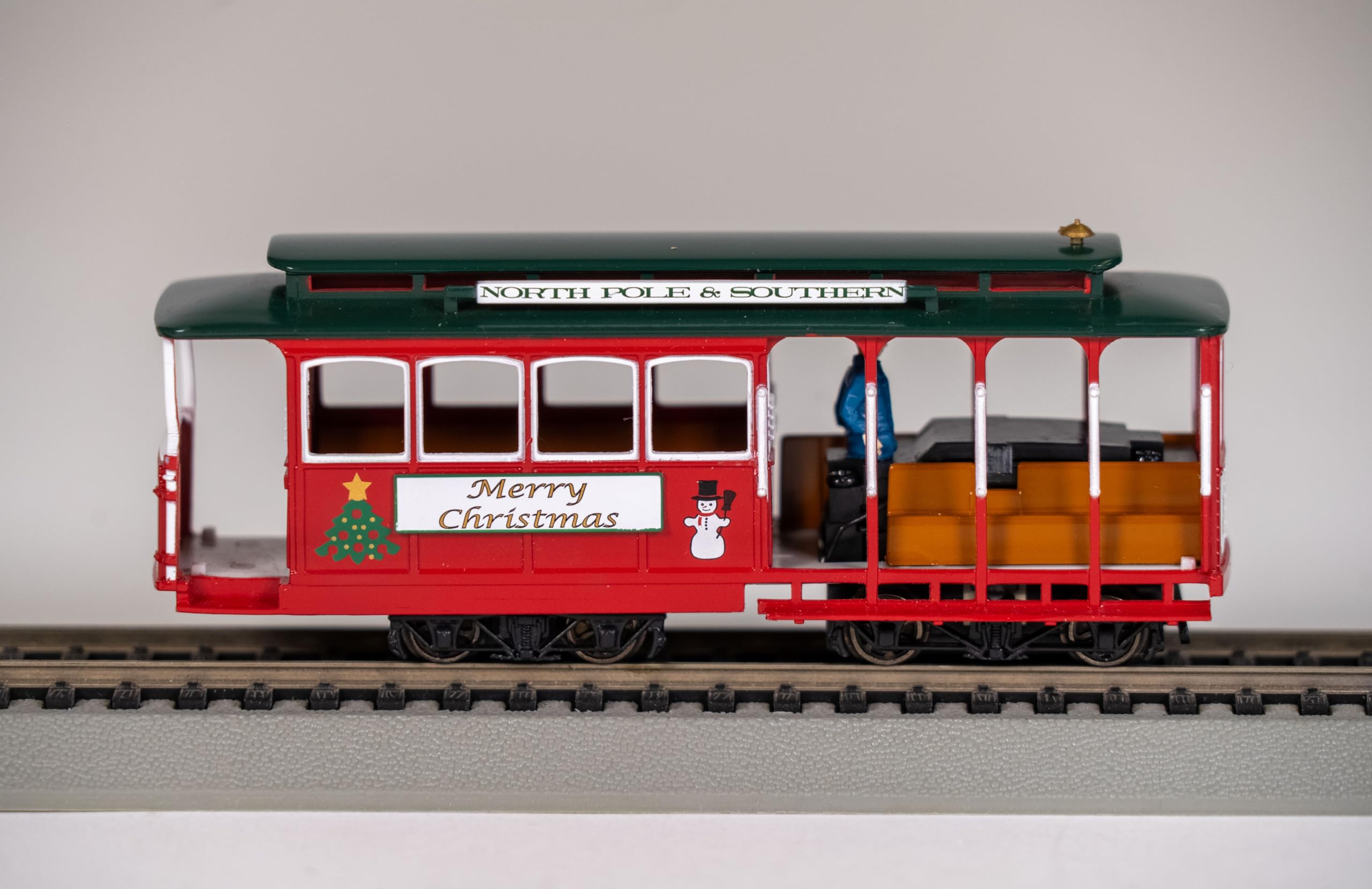 Yellow & Red HO Scale Cable Car with Grip Man - Perfect for Model Train Layouts & City Dioramas