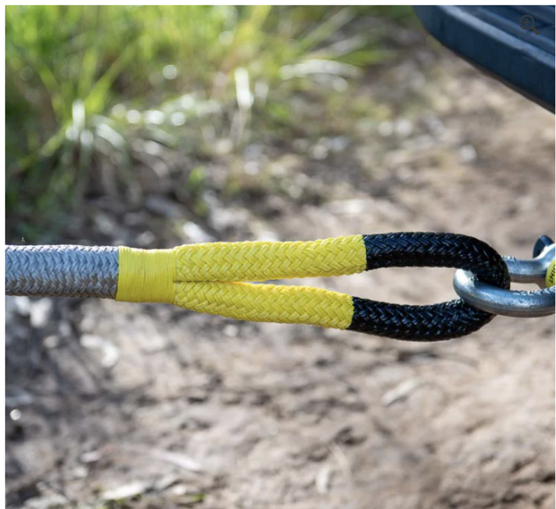 Bushranger Super Stretchy Kinetic Rope 12,000kg (26,455 lbs) Breaking Strength - 9m (30ft) Recovery Rope for Off-Road Vehicles, 4WD, Jeep & Truck Recovery - Heavy Duty Towing & Winching Accessory
