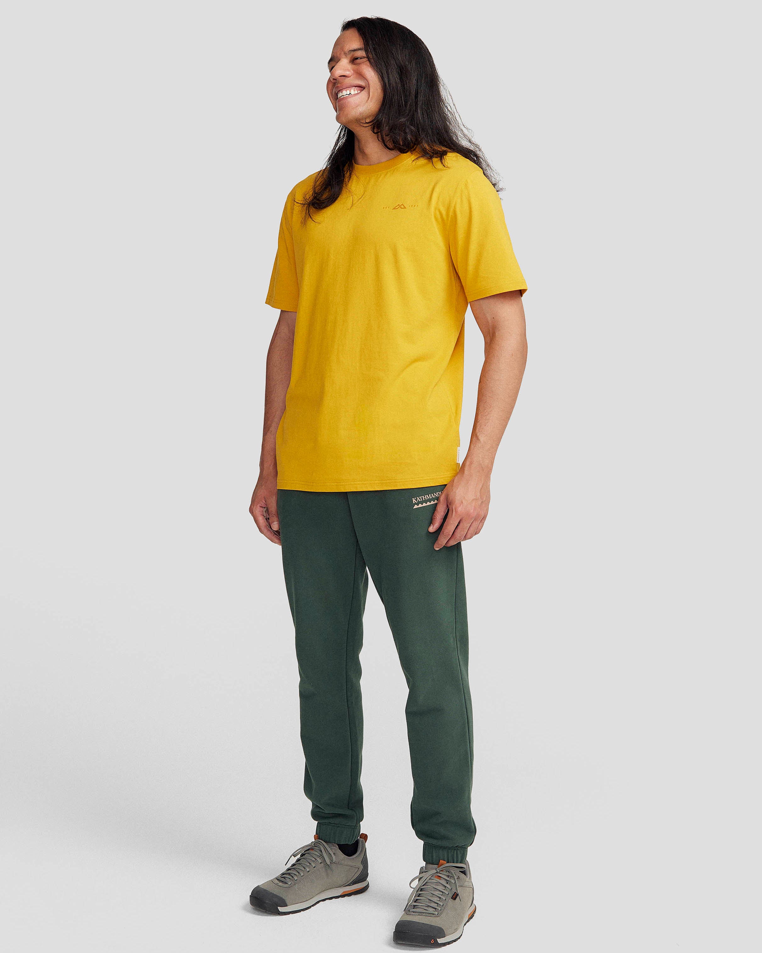 Vintage 1987 Men's Organic Cotton T-Shirt - Soft & Comfortable Golden Tee for Casual Wear, Street Style & Retro Fashion
