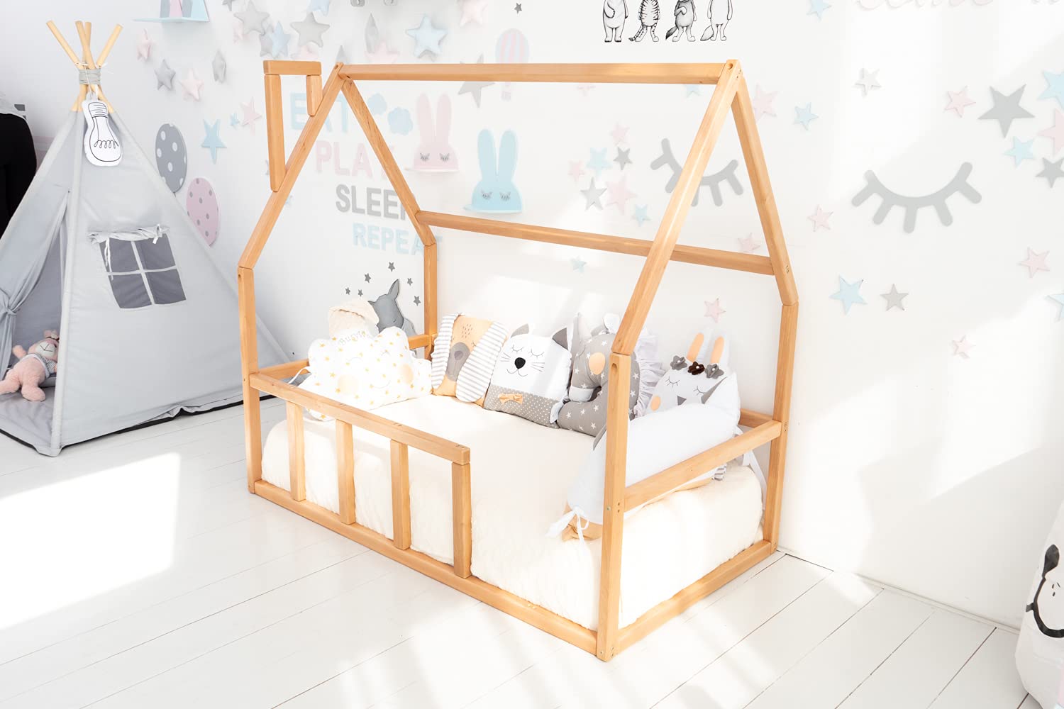 Montessori Toddler Floor Bed with Rails - Twin, Full, Queen & King Size - Solid Wood Kids Bed Frame for Safe & Comfortable Sleep - Perfect for Montessori Bedrooms, Playrooms & Child-Friendly Spaces (Model 1 Mini)