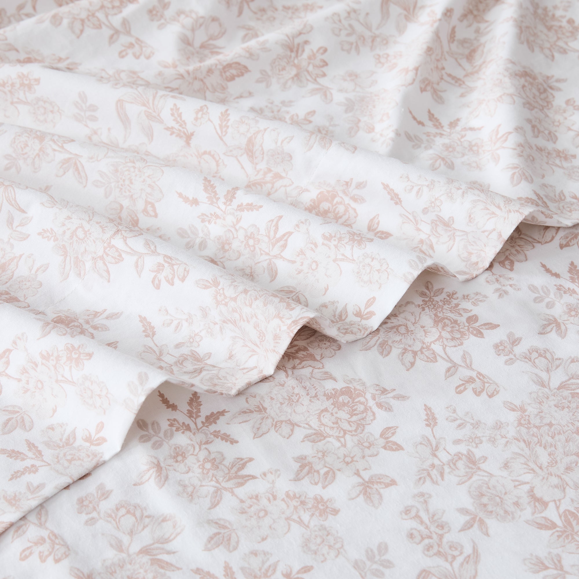 Premium Peony Toile Cotton Sheet Set - Queen Size, 4-Piece Bedding Set with Pillowcases - Soft & Breathable for Comfortable Sleep - Perfect for Master Bedroom, Guest Room, or Vacation Home