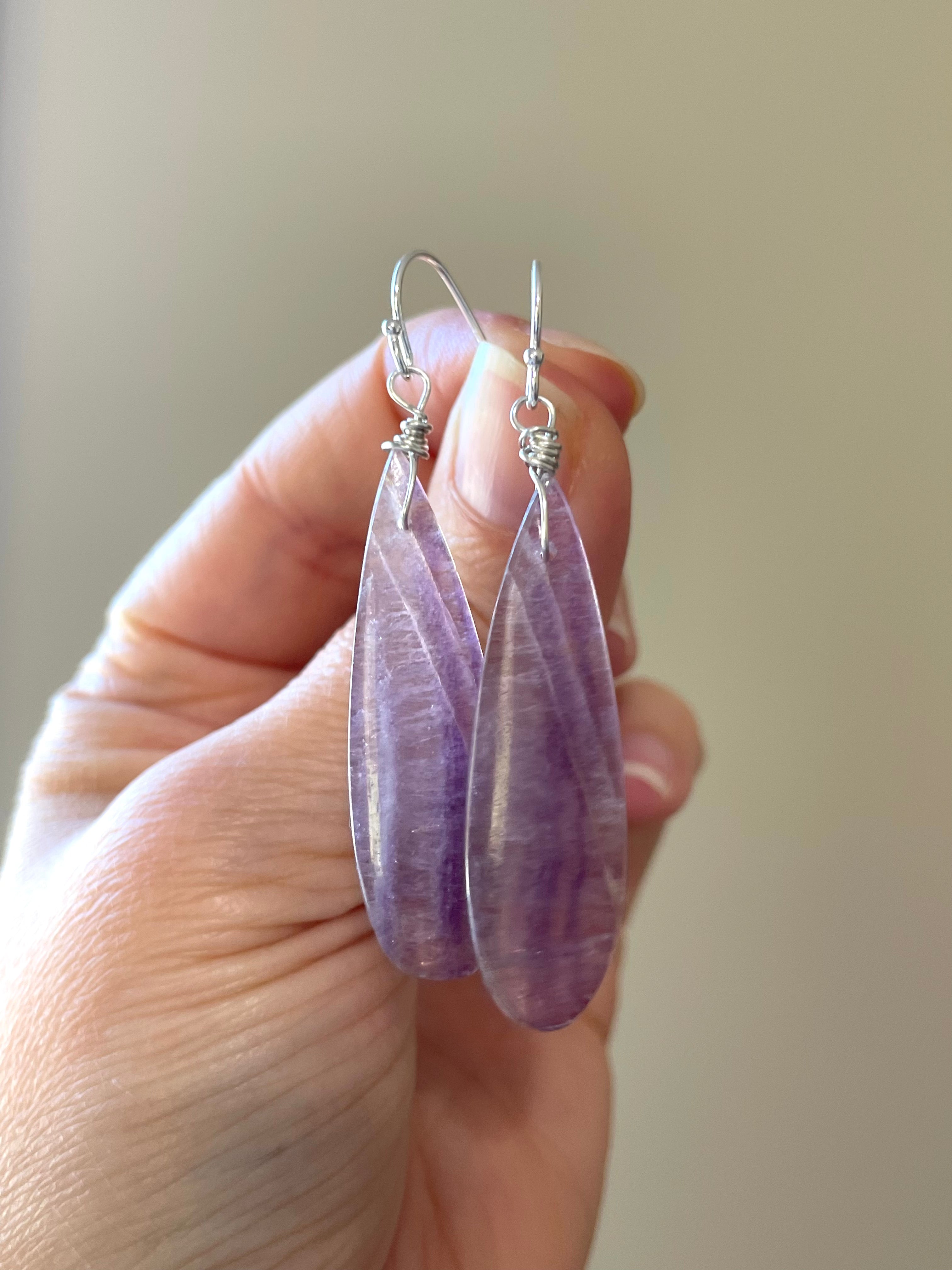 Natural Purple Fluorite Earrings for Women - 925 Sterling Silver Dangle Earrings - Healing Crystal Jewelry for Meditation & Energy Balance