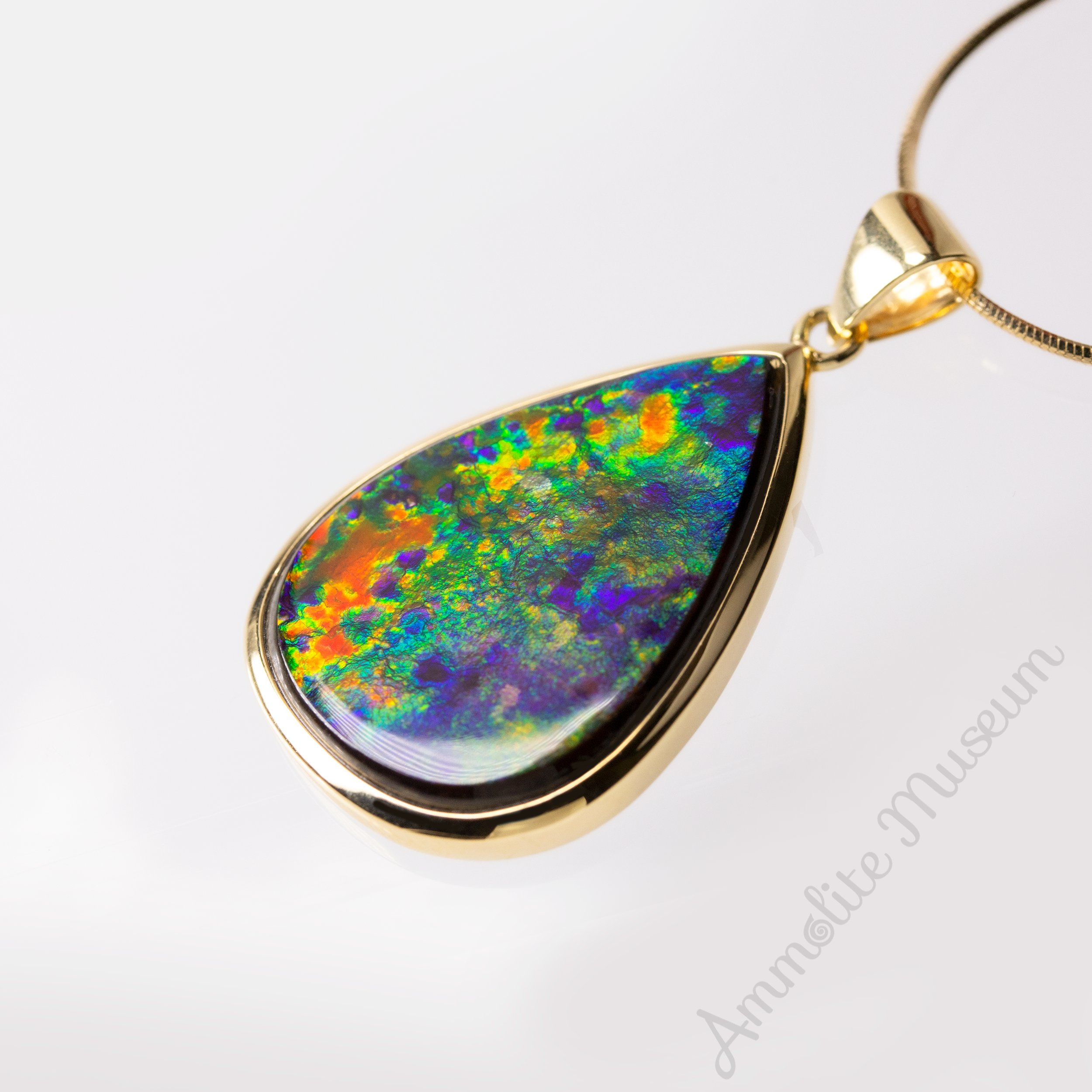 AAA Grade 18K Gold Teardrop Ammolite Pendant Necklace - Elegant Natural Gemstone Jewelry for Women, Gift for Her, Perfect for Weddings & Special Occasions