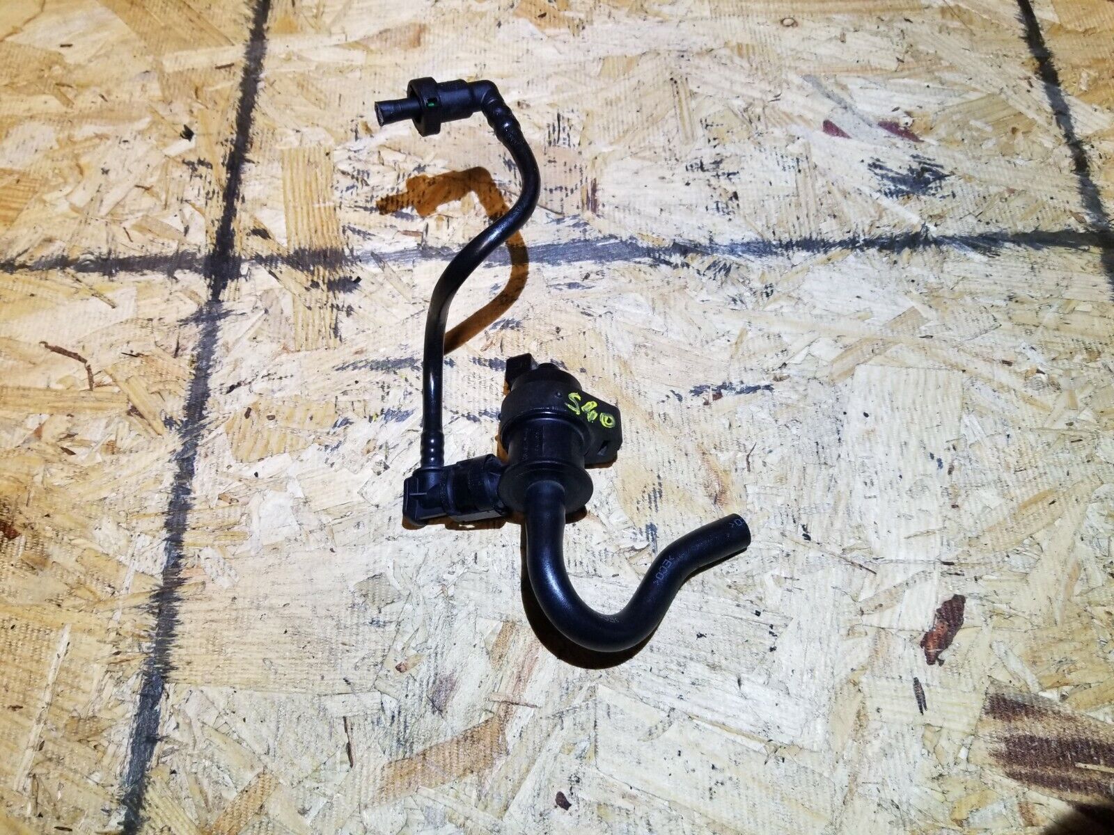 05-09 Volvo S40 2.4L Vacuum Valve OEM Replacement Part - Compatible with 2005-2009 Volvo S40 Models for Engine Performance & Maintenance