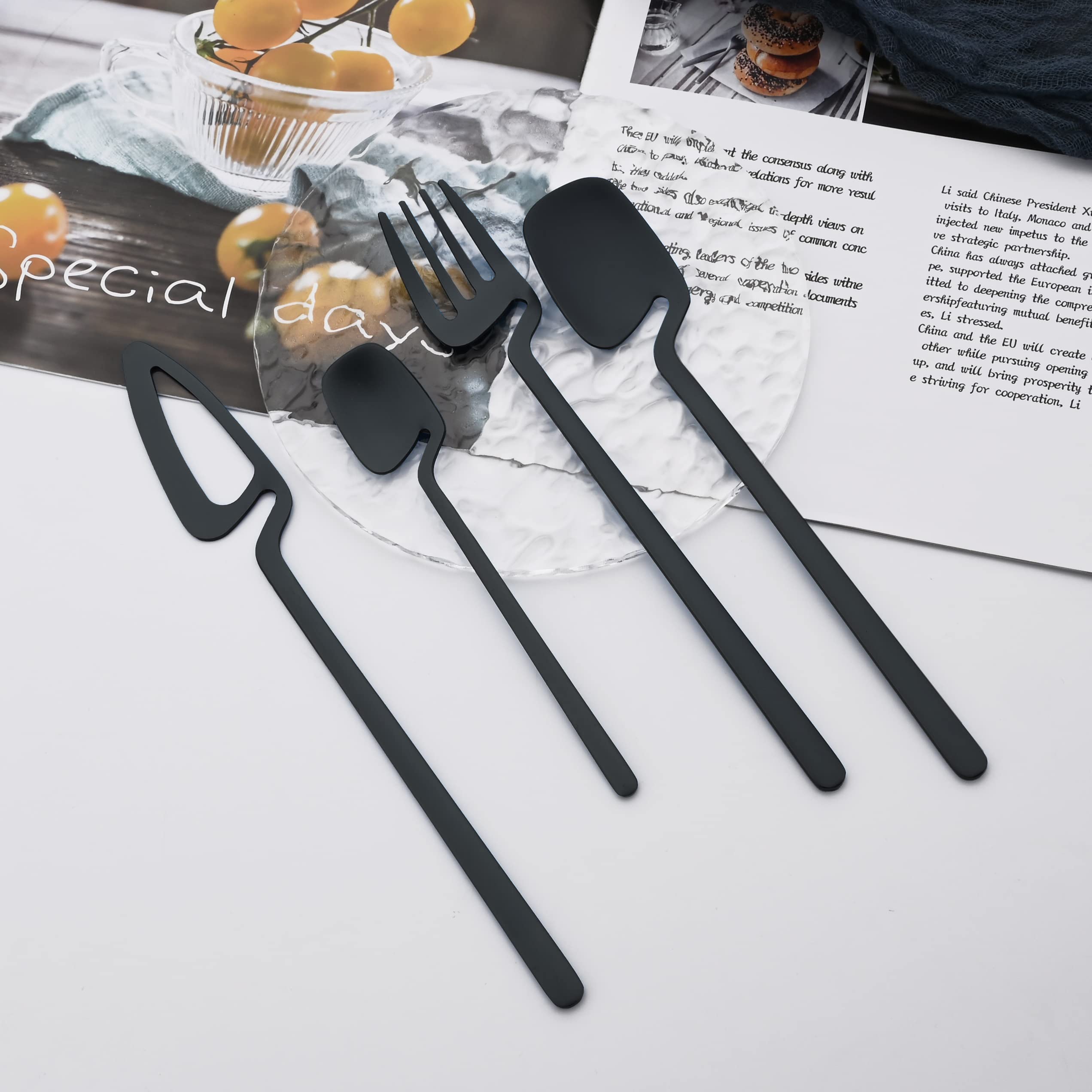 8-Piece Stainless Steel Dessert Forks Set - Matte Black Appetizer & Cocktail Forks for Fruit, Cake, Parties | Reusable for Home, Hotel, Restaurant | Perfect for Weddings, Brunches & Fine Dining (5.7 Inch)