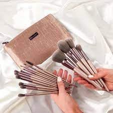 bh Cosmetics 15-Piece Complete Makeup Brush Set for Eye & Face - Professional Cosmetic Brush Kit for Foundation, Blending, Contouring & More | Perfect for Makeup Artists & Beginners
