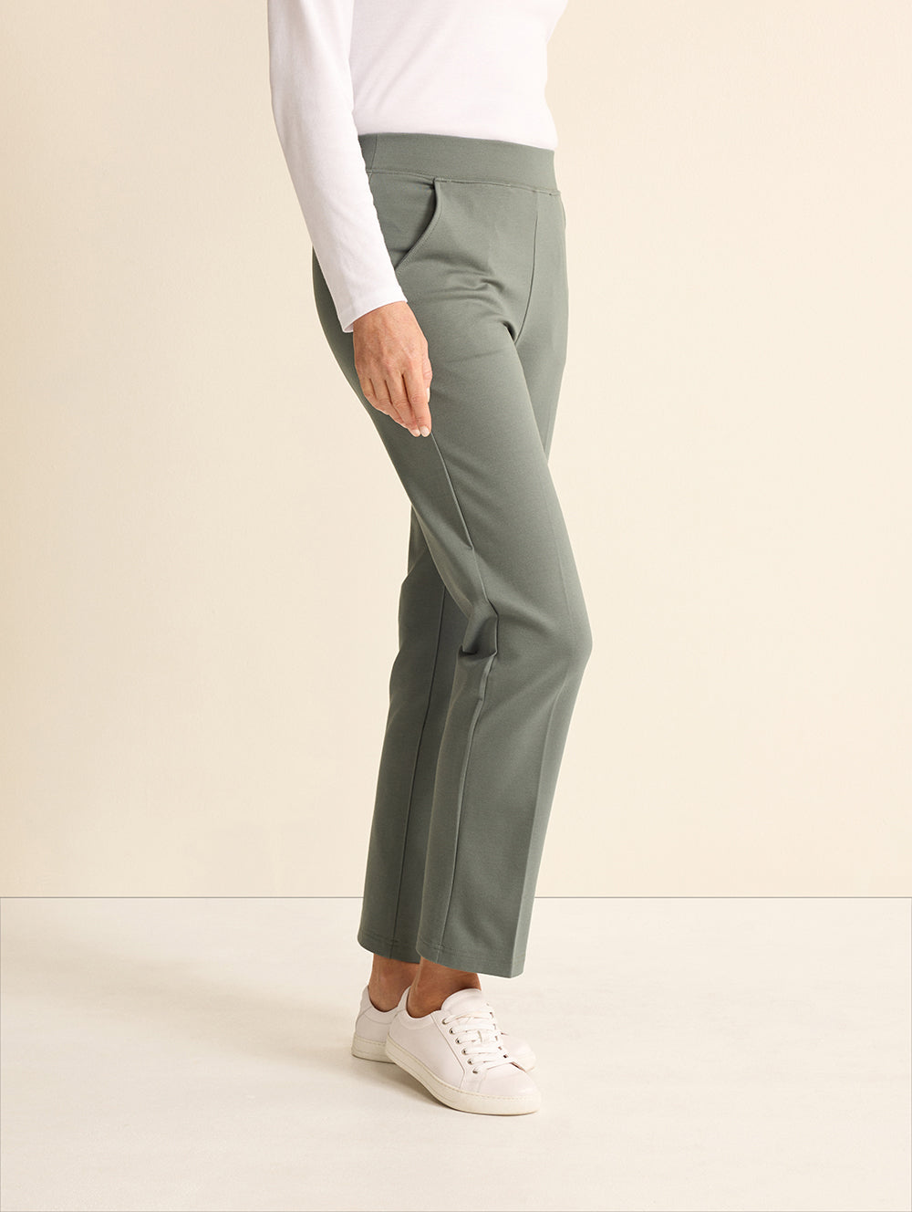 Stylish Moda Straight Leg Cropped Pants for Women - Perfect for Office, Casual Wear & Summer Outfits