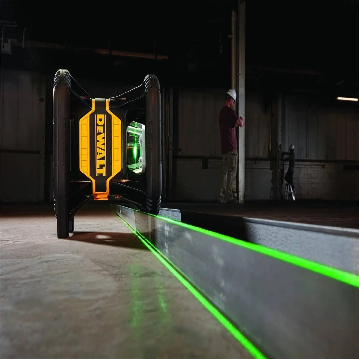 DEWALT DW080LGS 20V Max Green Beam Self-Leveling Laser Level with Bluetooth Connectivity - Perfect for Construction, DIY Projects, and Professional Grade Alignment