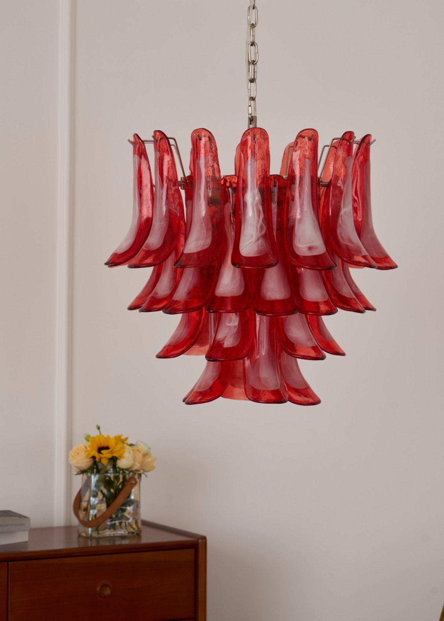 Exquisite Crimson Glass Murano Petals Chandelier - Elegant Venetian Style Ceiling Light for Dining Room, Living Room & Bedroom Decor