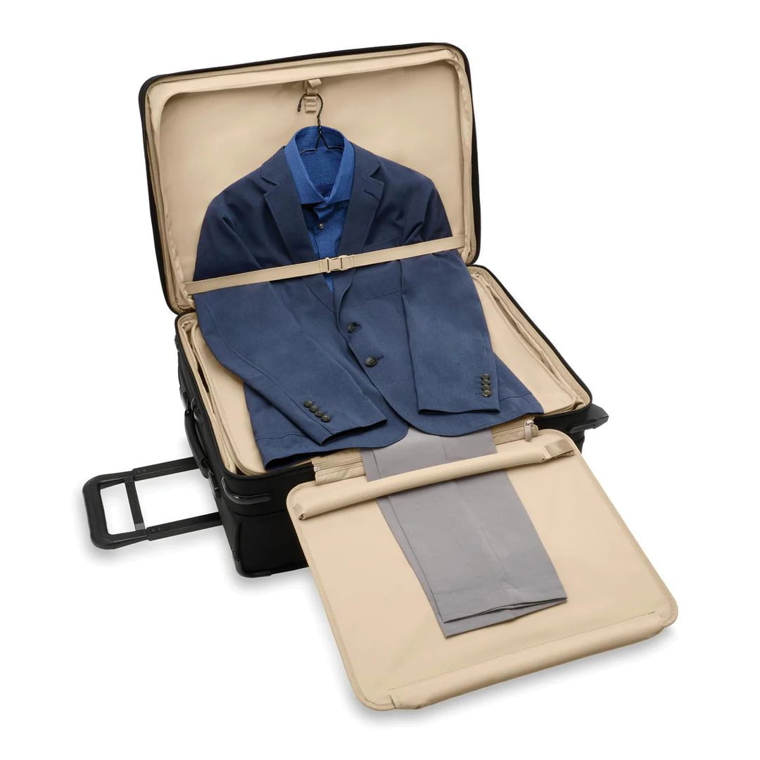 Briggs & Riley Baseline Medium Expandable Upright Luggage - Durable Carry-On Suitcase for Travel with Spinner Wheels - Perfect for Business Trips & Vacations