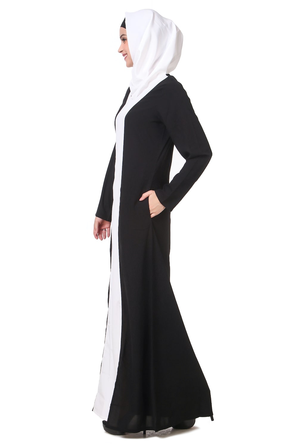 Elegant Black and White Contrast Panel Abaya - Modest Islamic Dress for Women - Perfect for Prayer, Mosque, and Special Occasions