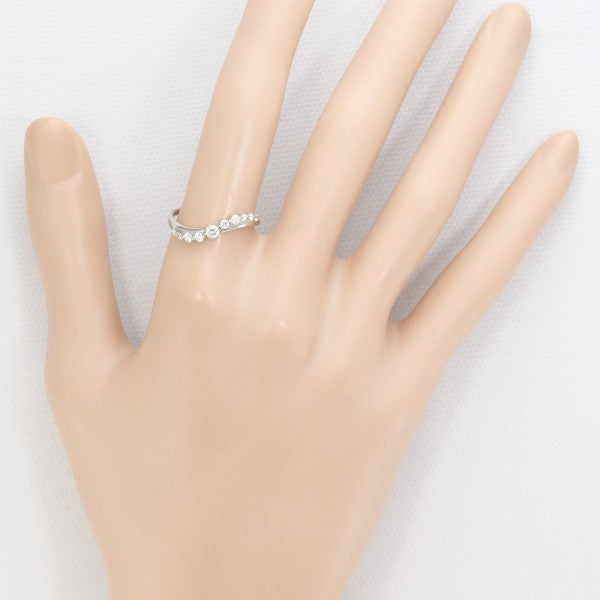 18K White Gold Diamond Ring for Women - Elegant Solitaire Engagement & Wedding Band - Perfect for Proposals, Anniversaries, and Special Occasions