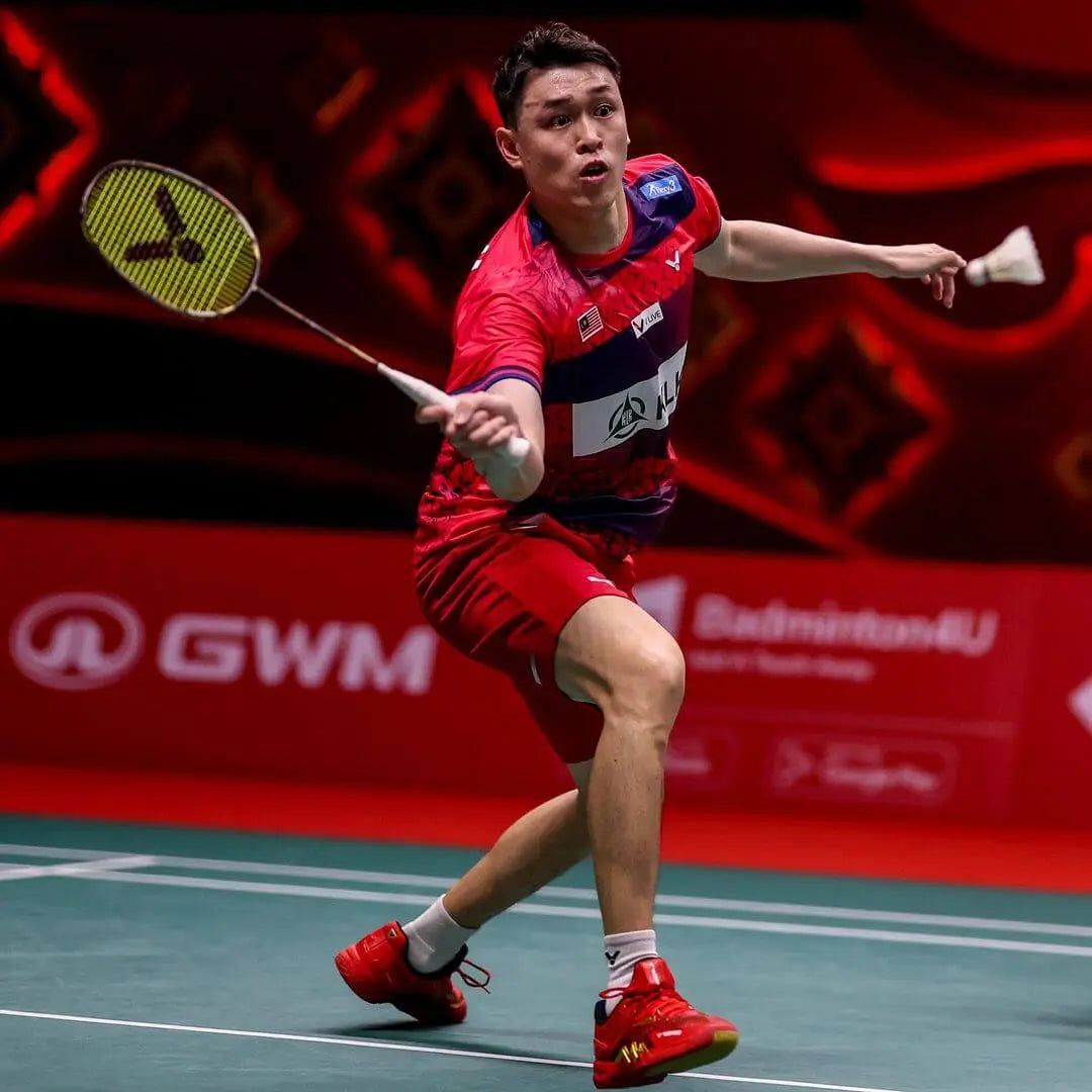 Victor P8500LL D Professional Badminton Racket (Red) - High-Performance Carbon Fiber Shuttlecock Racket for Competitive Play & Training