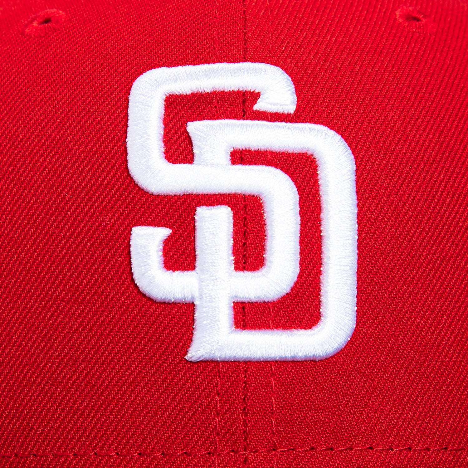 New Era 59Fifty San Diego Padres Baseball Cap - Red, Black & White Adjustable Snapback Hat for Men & Women | Perfect for Baseball Games, Streetwear & Sports Fan Fashion