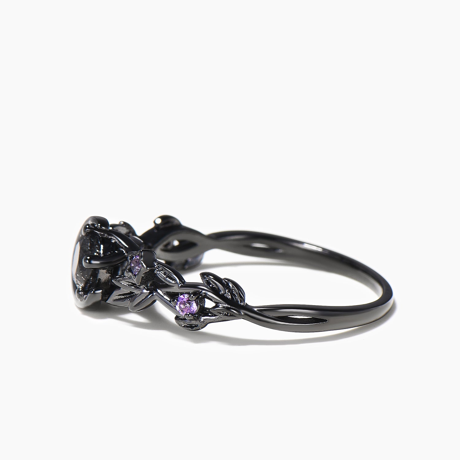 Black Rutilated Quartz Moon Engagement Ring - Round Cut Amethyst Nature Inspired Wedding Band for Women, Perfect for Proposals, Anniversaries & Boho Chic Style