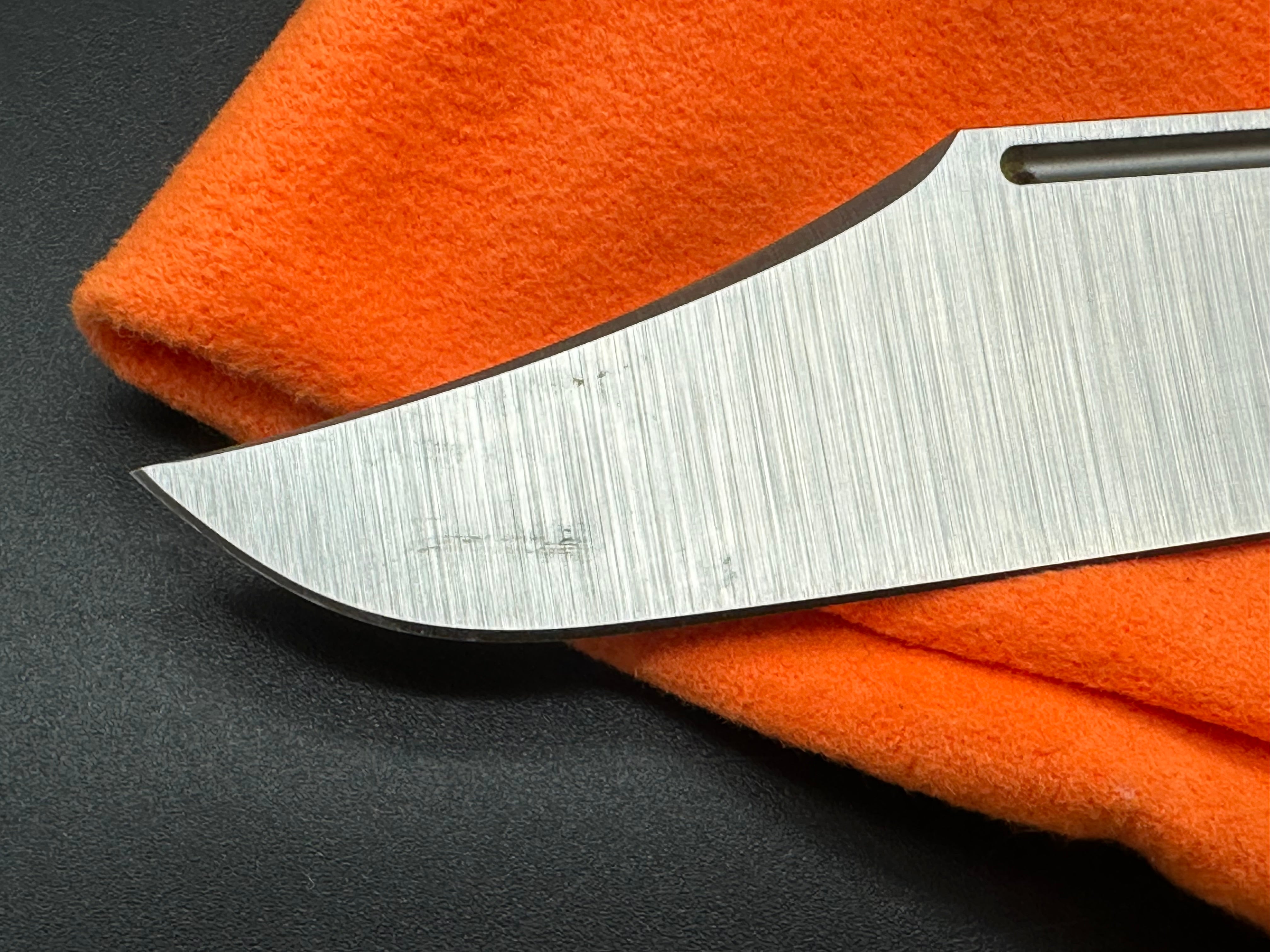 Jack Wolf Gunslinger Arctic Storm Fat Carbon Pocket Knife - EDC Folding Knife for Outdoor, Camping, Hiking & Everyday Carry